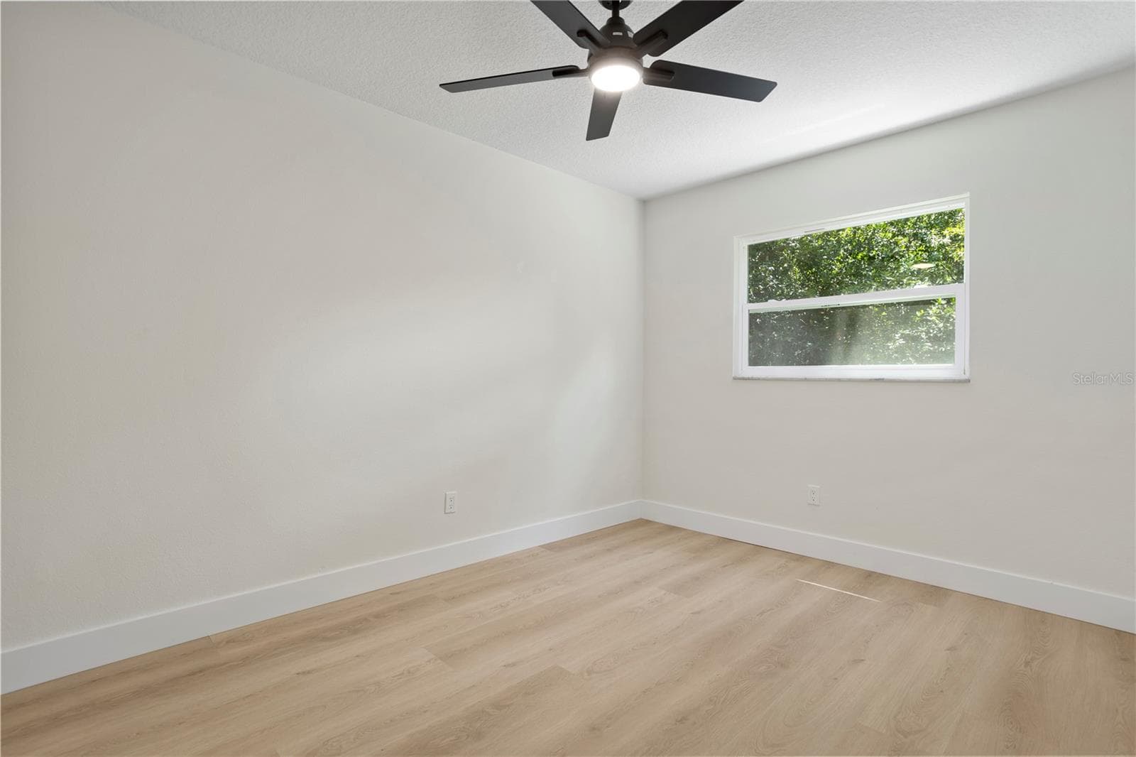 Bedroom 2 - 530 GEORGIA AVE, LONGWOOD