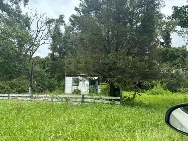 199 NW DAVIS CT