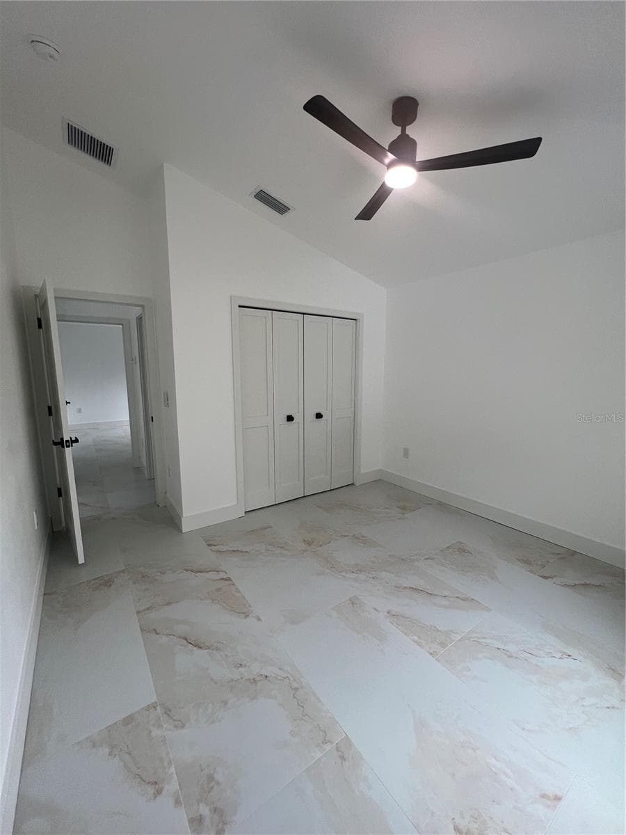 Single Family Residence at 8915 N WILLOW AVE, TAMPA, photo 29 of 47