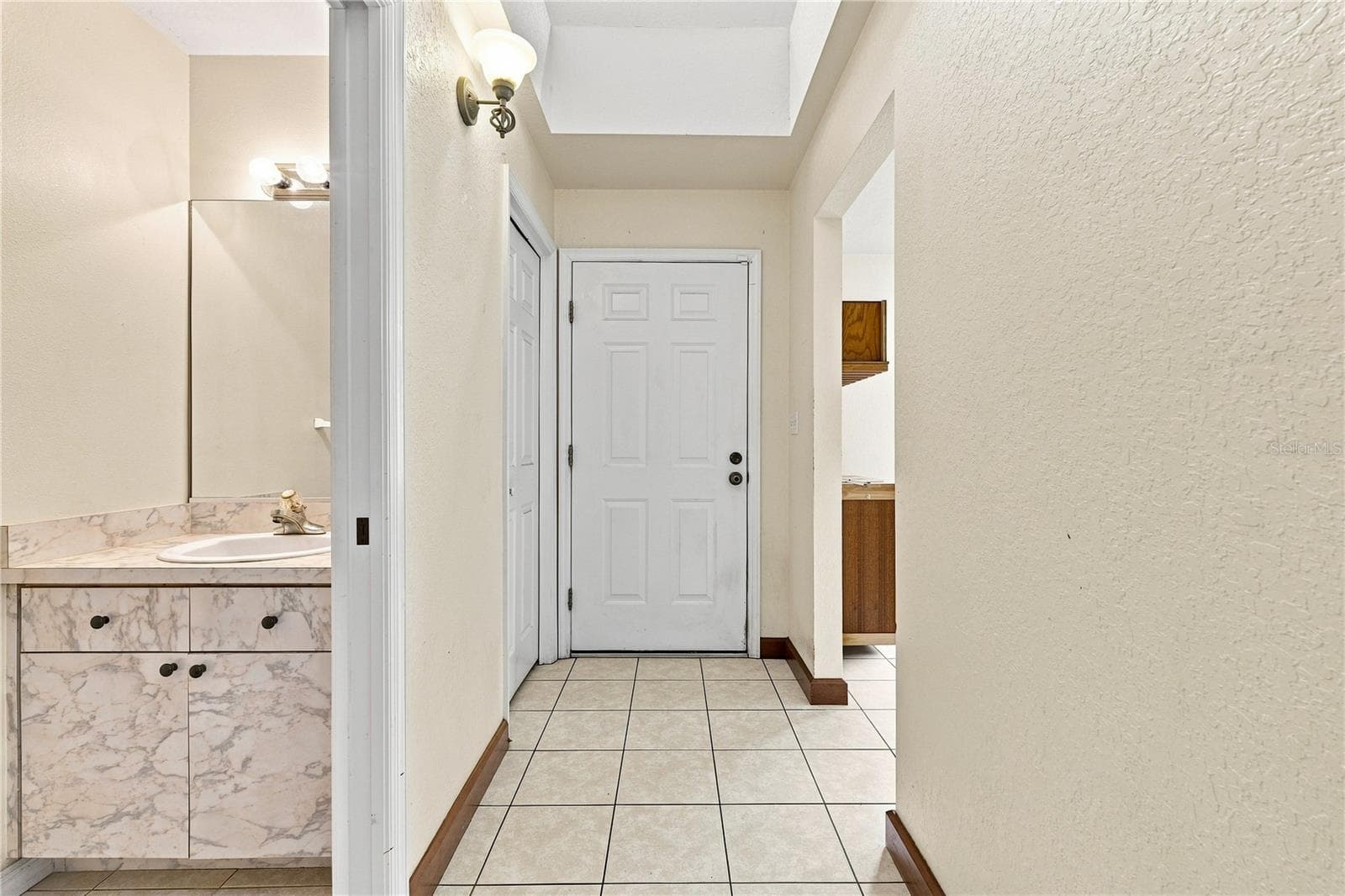 Single Family Residence at 1220 ALEXANDER WAY, LARGO, photo 3 of 45