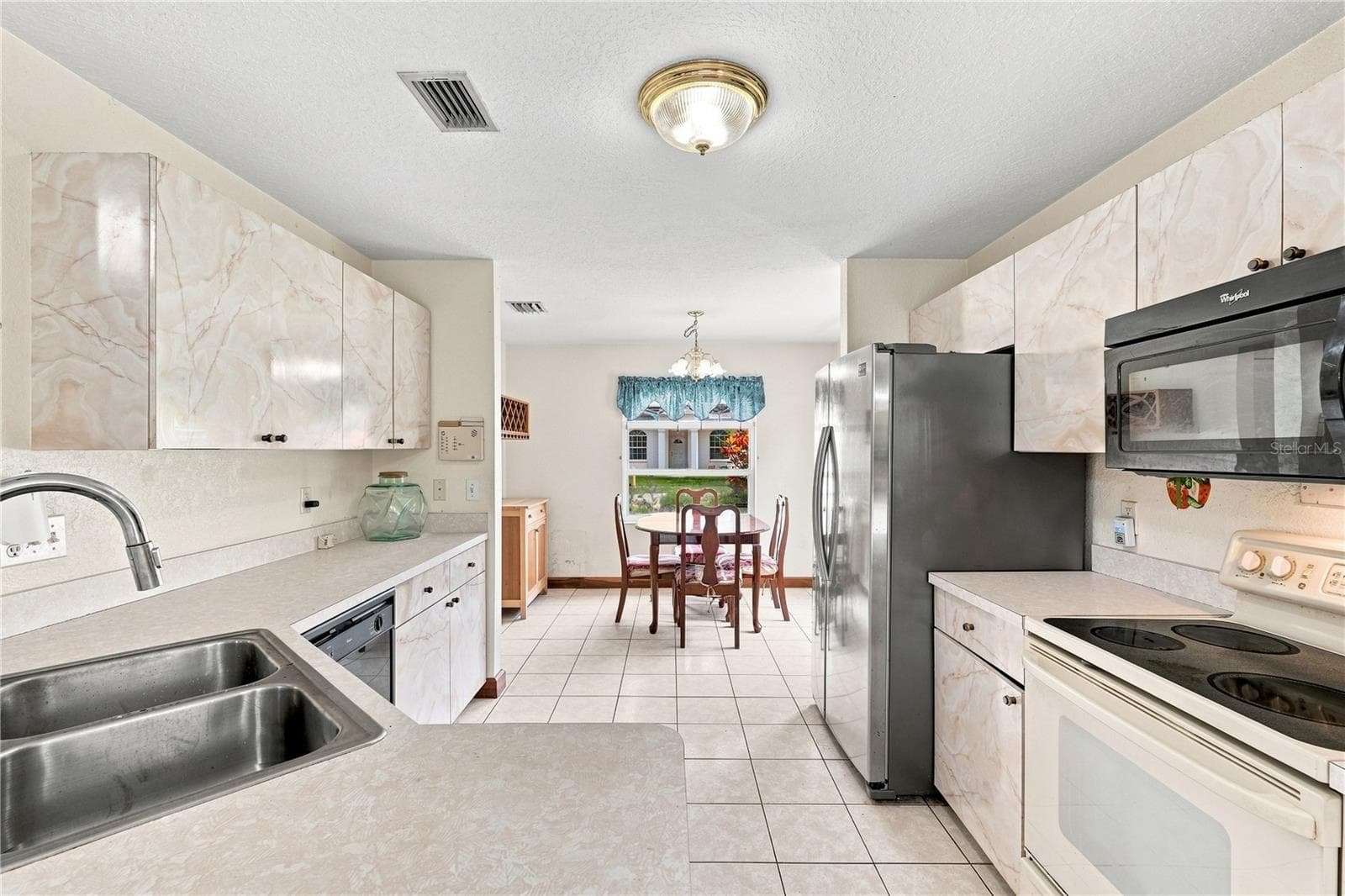 Single Family Residence at 1220 ALEXANDER WAY, LARGO, photo 8 of 45