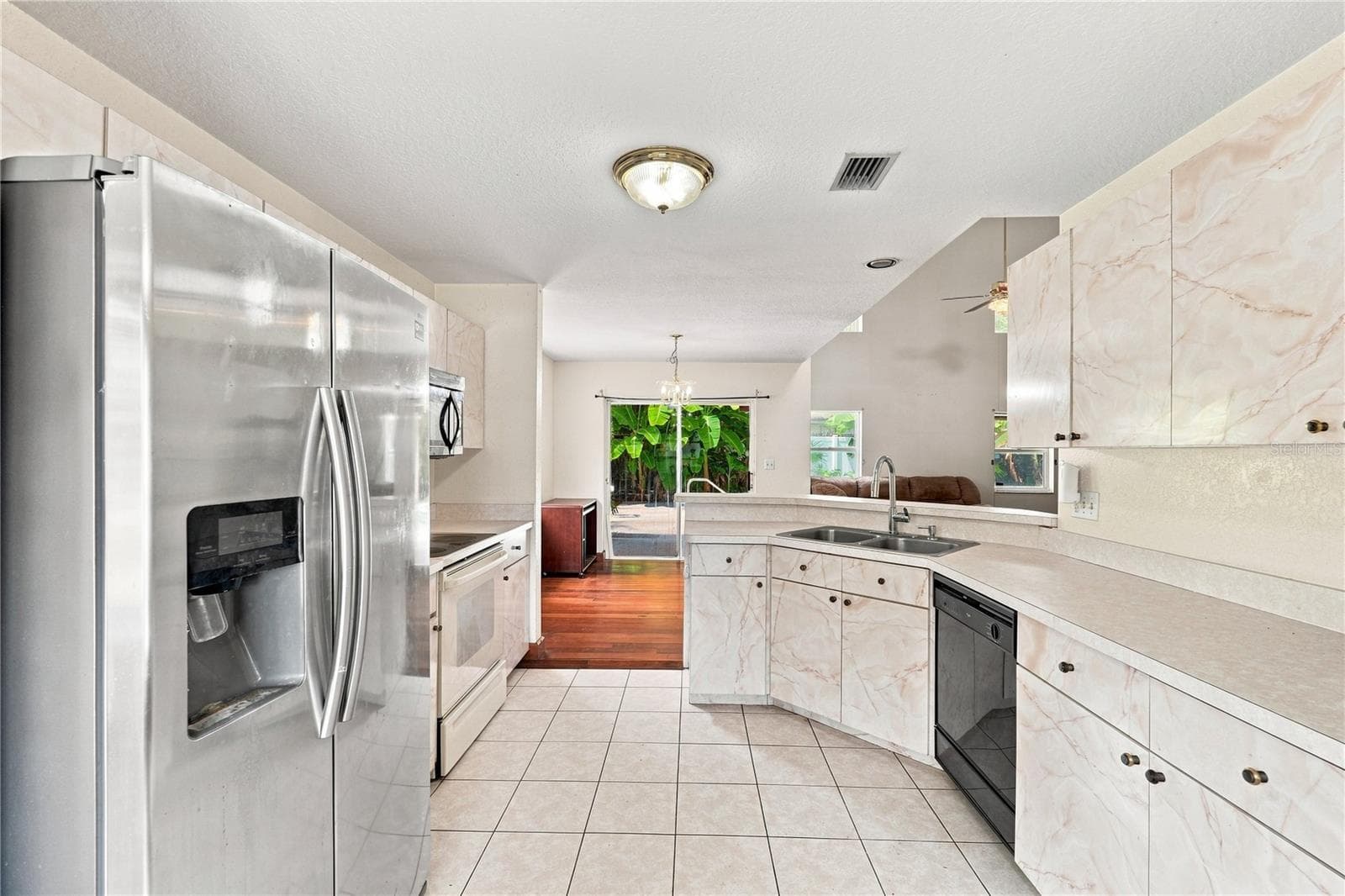 Single Family Residence at 1220 ALEXANDER WAY, LARGO, photo 9 of 45
