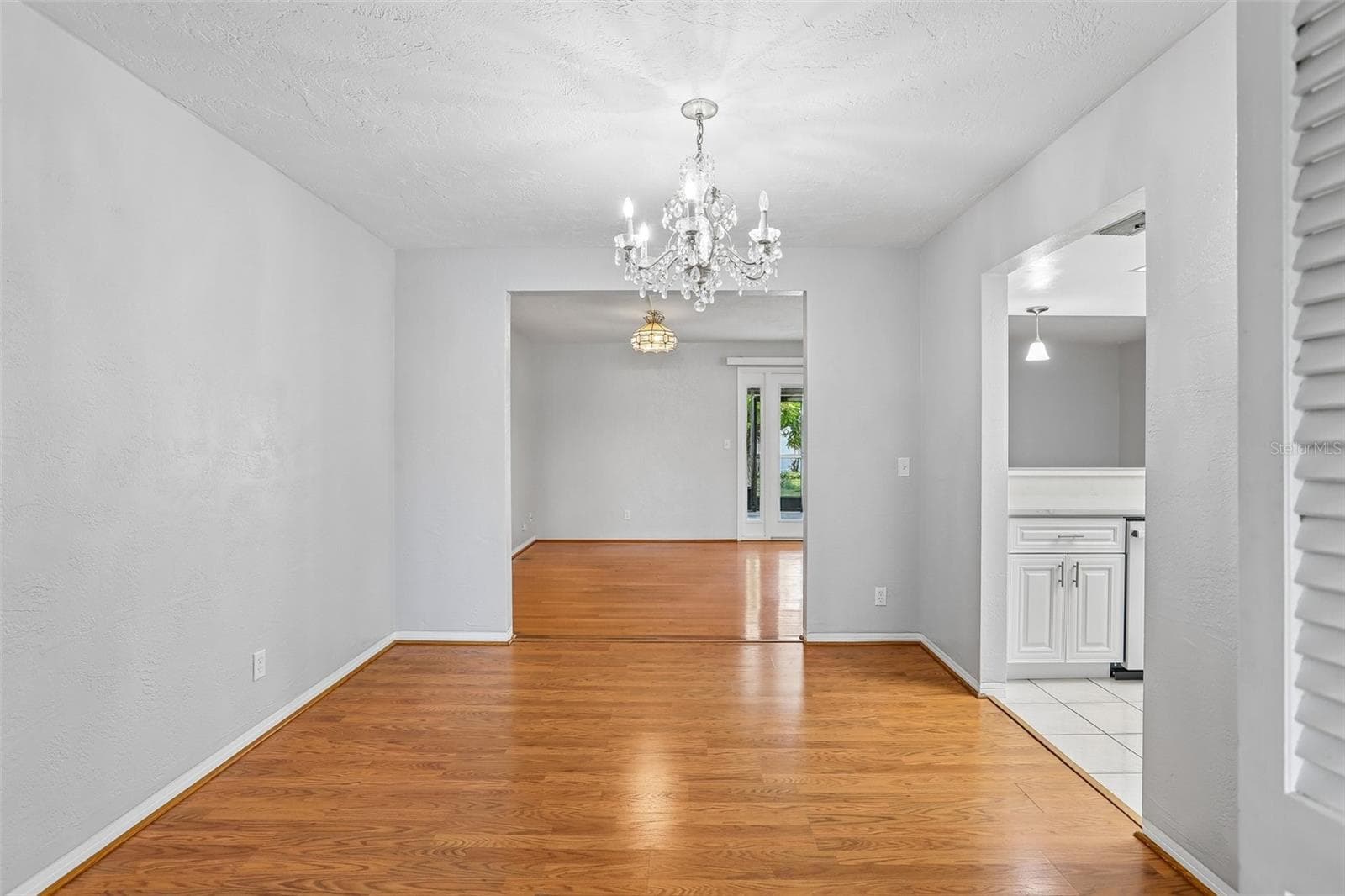 Dining Room Looking Into Family Room - 13178 88TH AVE N, SEMINOLE