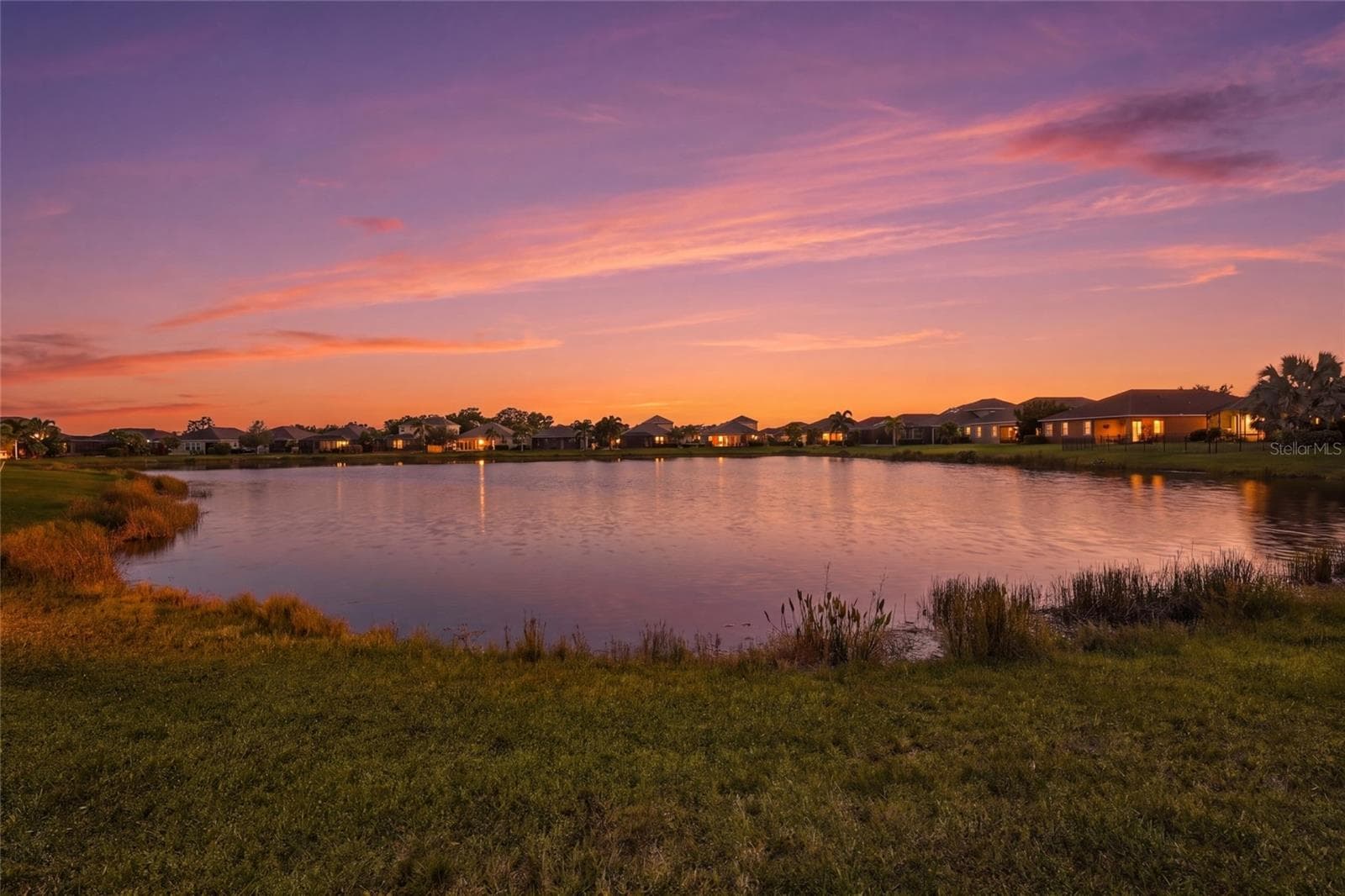 Backyard lake and sunset views - 5353 BENTGRASS WAY, LAKEWOOD RANCH
