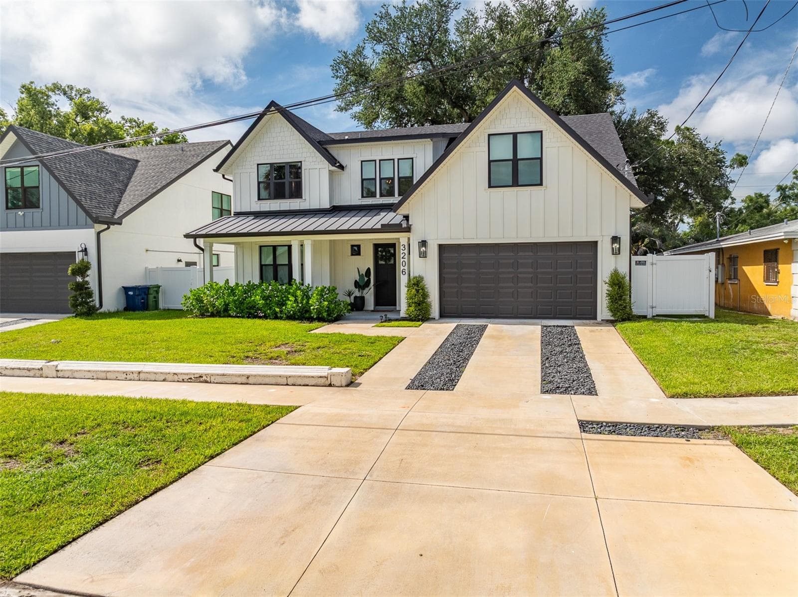 Single Family Residence at 3206 W ARCH ST, TAMPA, photo 2 of 71