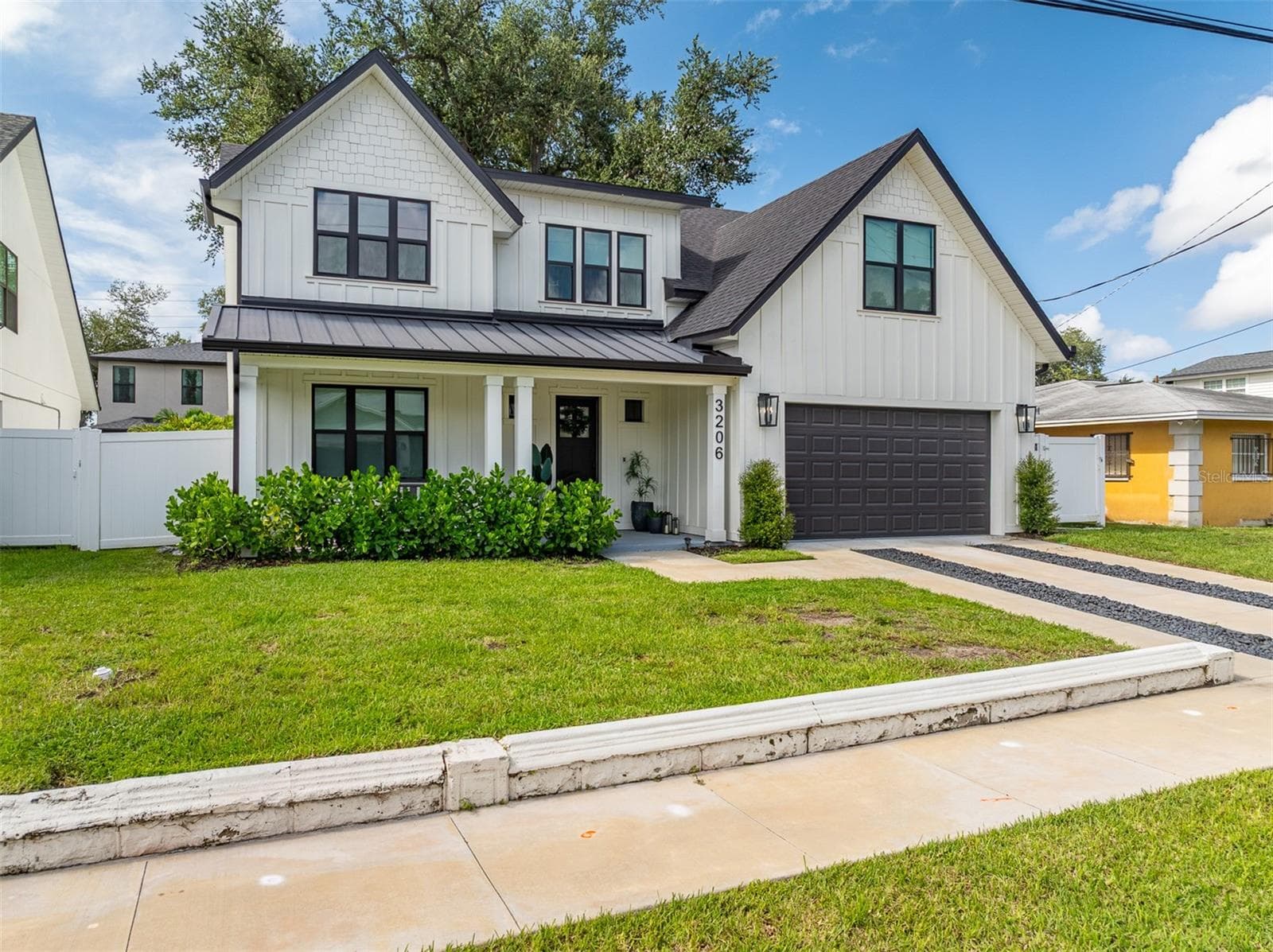 Single Family Residence at 3206 W ARCH ST, TAMPA, photo 5 of 71