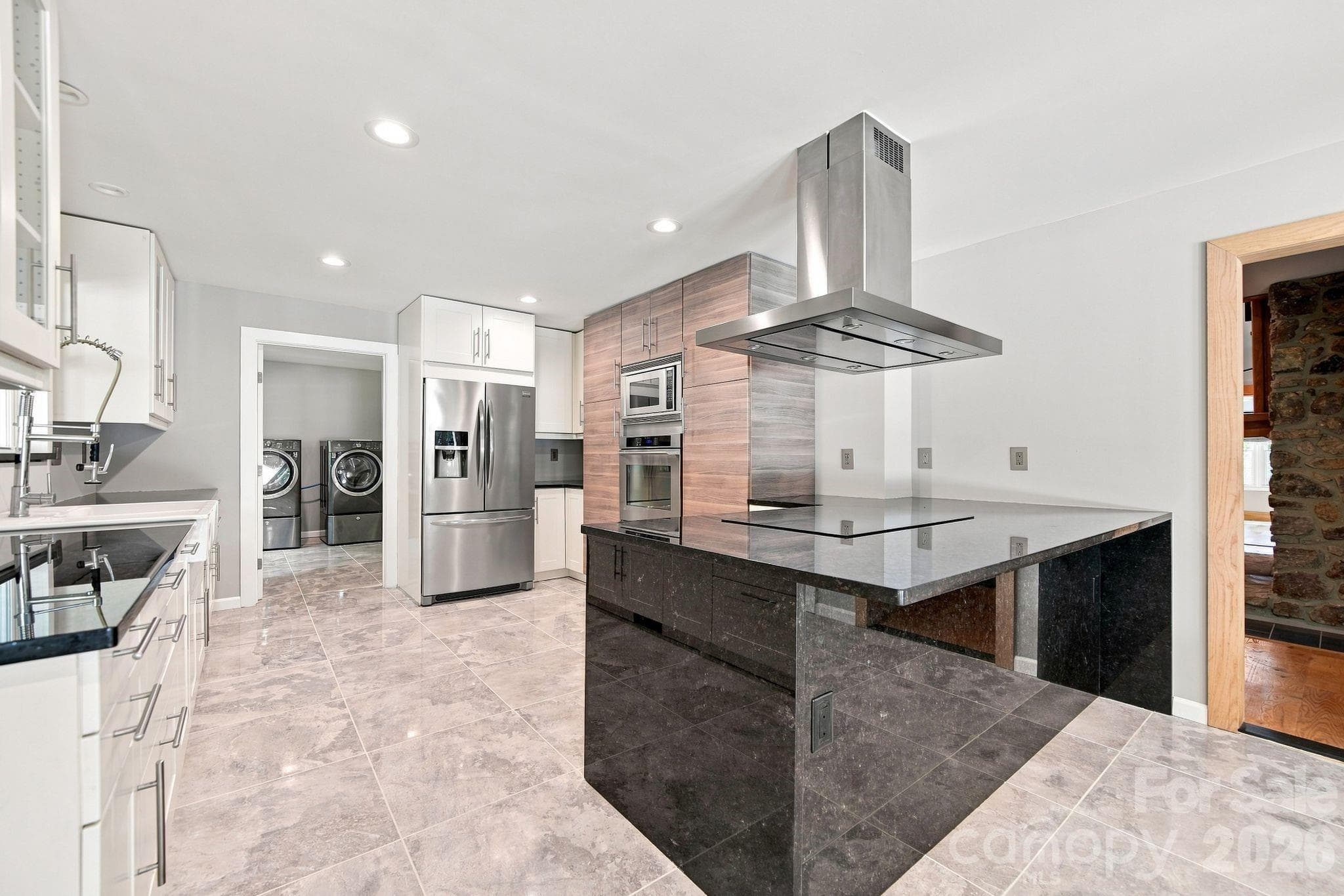 Single Family Residence at 5225 Mayhew Country Drive, Mint Hill, photo 10 of 46