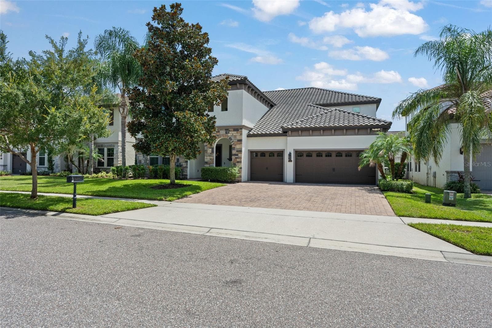 8498 MOREHOUSE DR