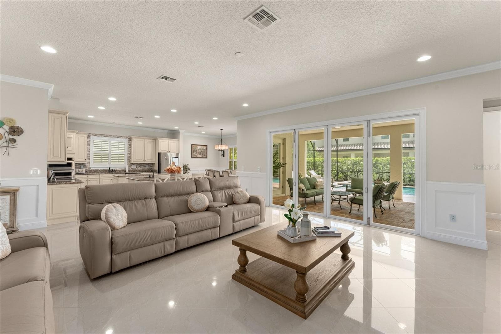 Single Family Residence at 8498 MOREHOUSE DR, ORLANDO, photo 21 of 88