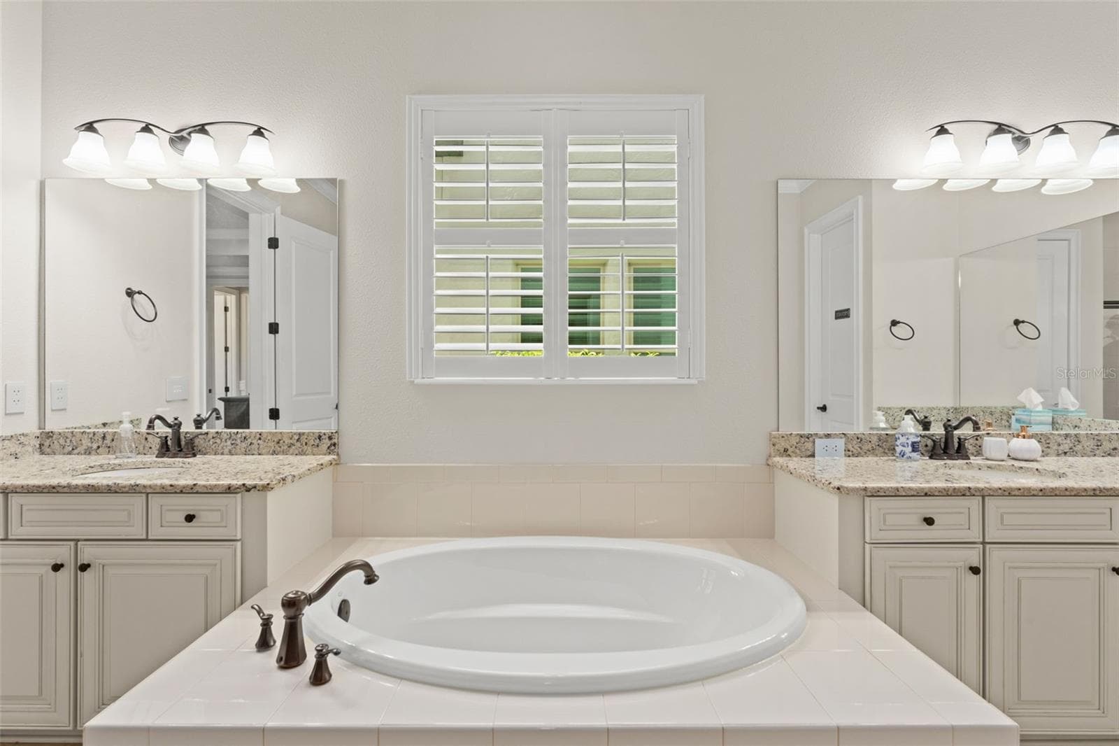 Single Family Residence at 8498 MOREHOUSE DR, ORLANDO, photo 34 of 88