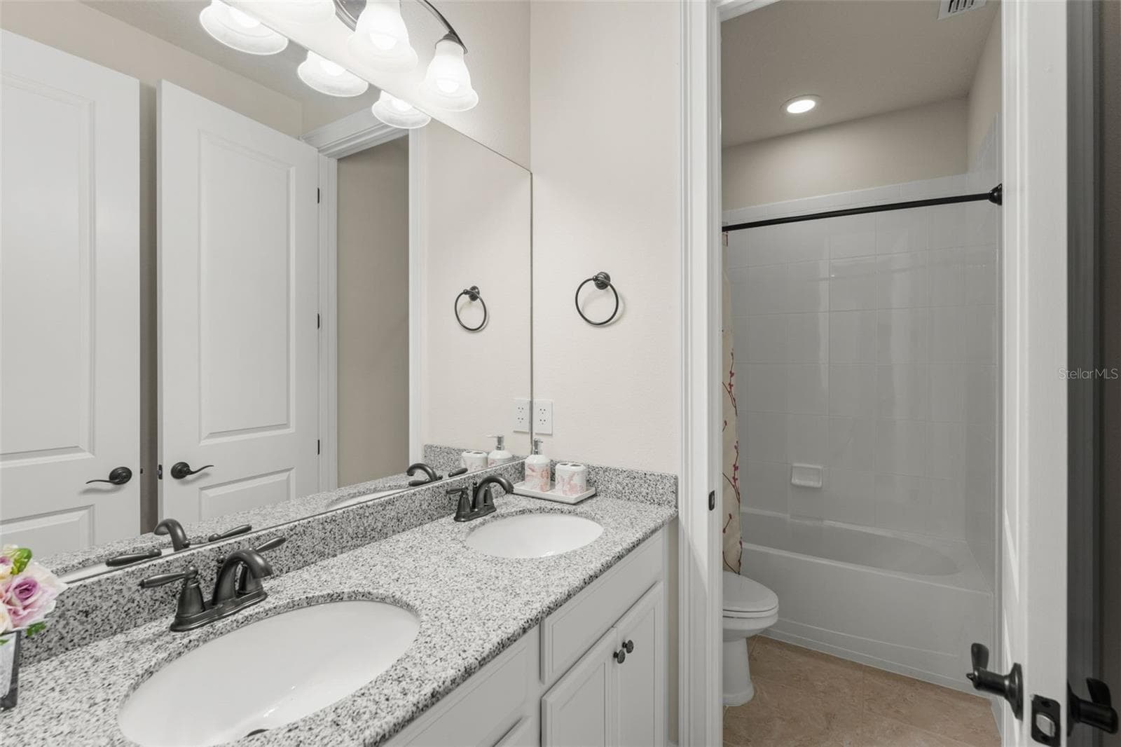 Single Family Residence at 8498 MOREHOUSE DR, ORLANDO, photo 60 of 88