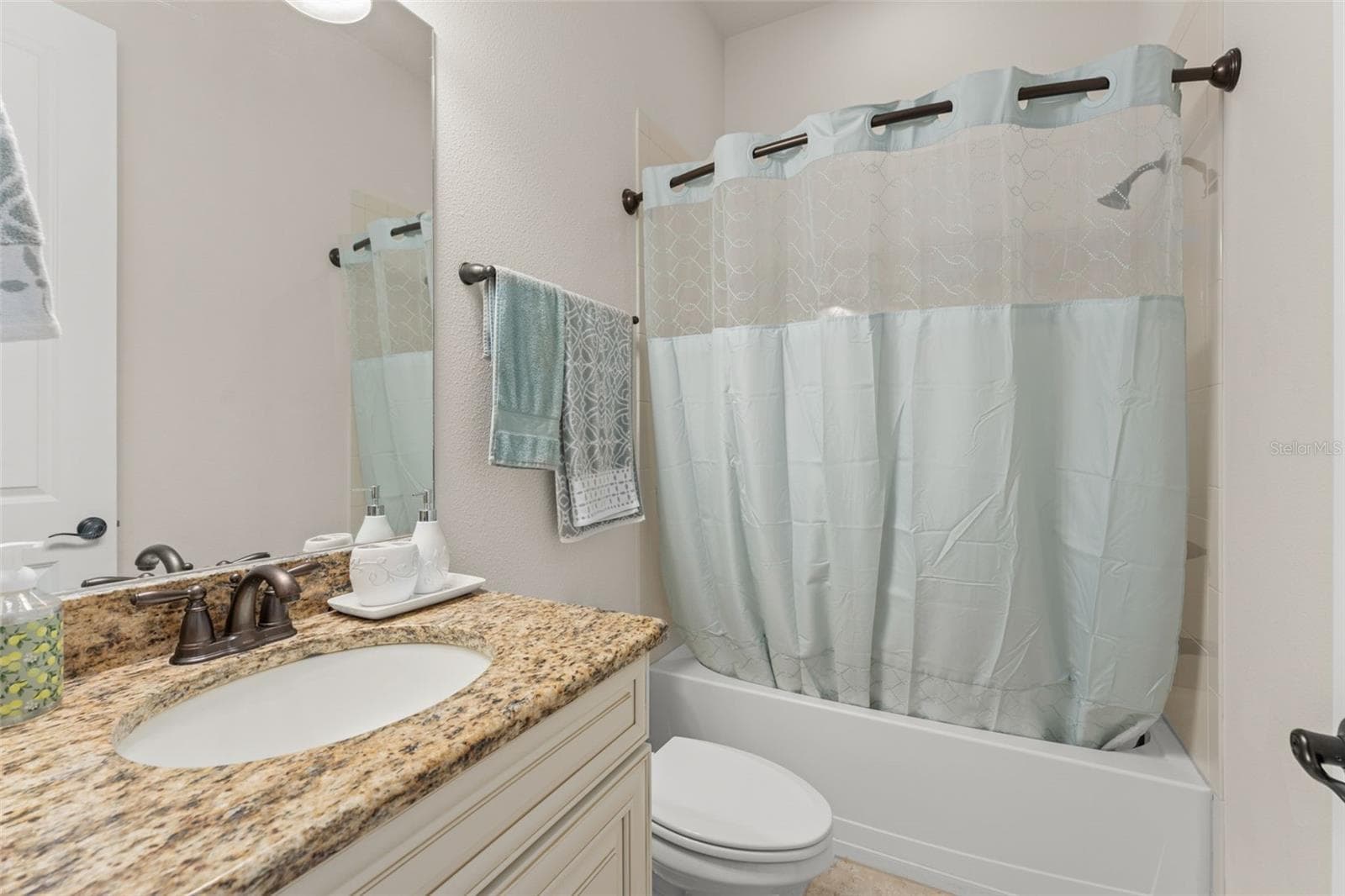 Single Family Residence at 8498 MOREHOUSE DR, ORLANDO, photo 69 of 88