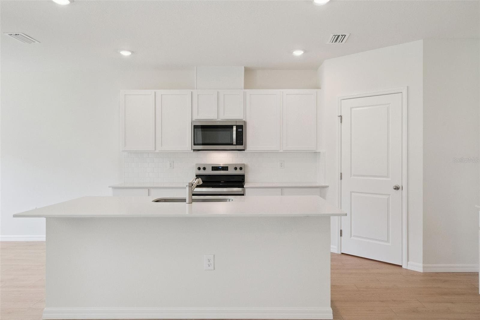 Single Family Residence at 847 SEAGROVE TRL, ST CLOUD, photo 19 of 51