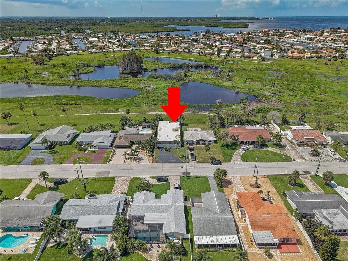 Single Family Residence at 3960 HEADSAIL DR, NEW PORT RICHEY, photo 38 of 46