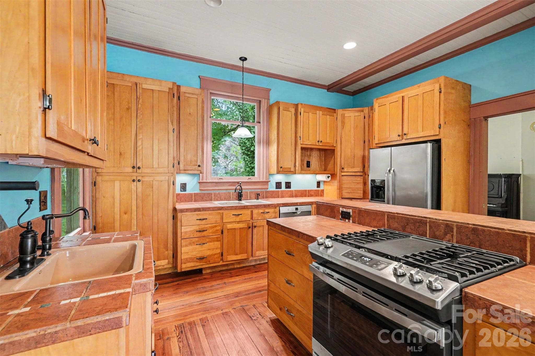 Single Family Residence at 810 E Franklin Street, Monroe, photo 20 of 45