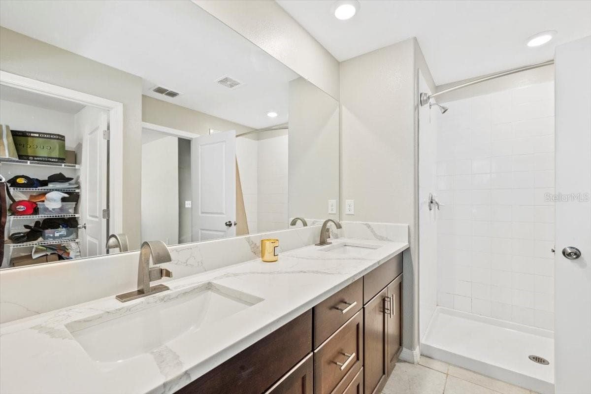Single Family Residence at 5517 APPLETON SHORE DR, APOLLO BEACH, photo 34 of 53