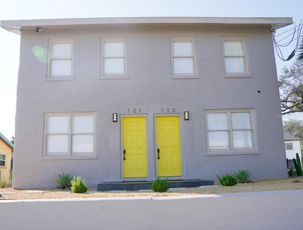 Duplex at 121-123 N HOLLYWOOD AVE, DAYTONA BEACH, photo 39 of 48