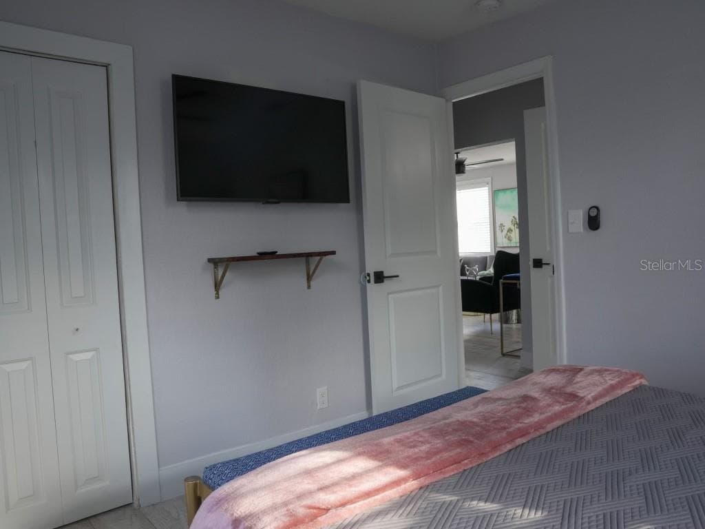 Duplex at 121-123 N HOLLYWOOD AVE, DAYTONA BEACH, photo 25 of 48