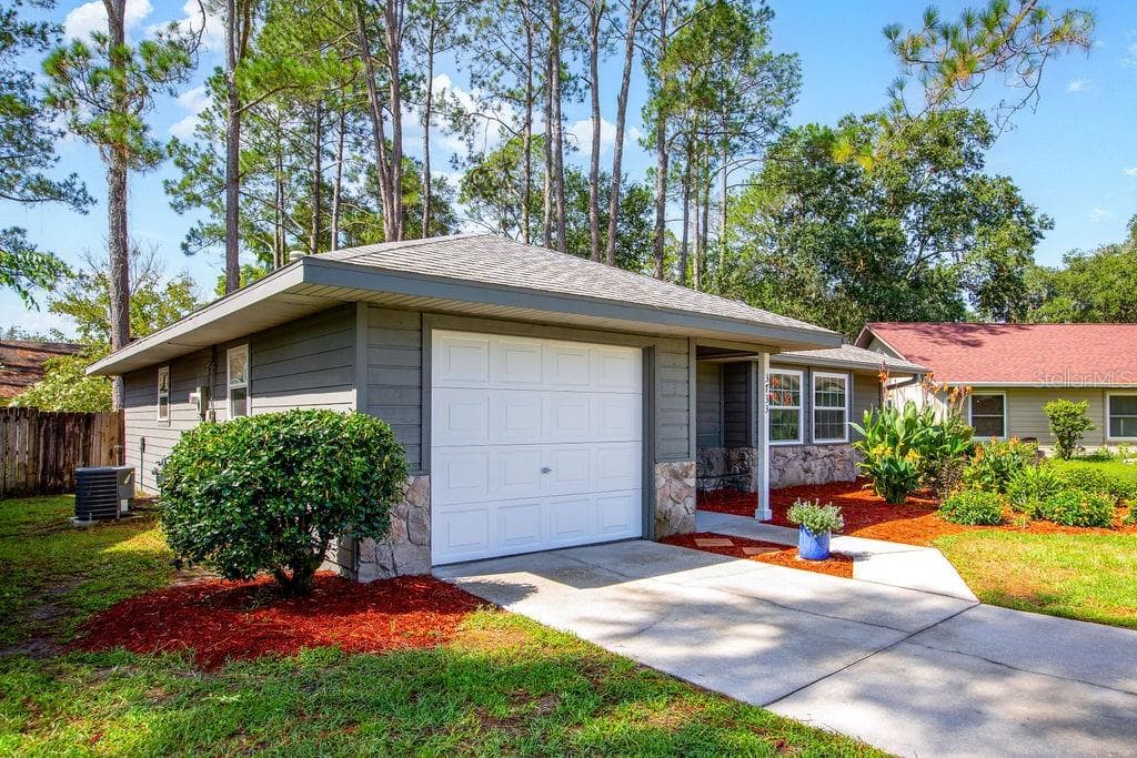 Single Family Residence at 3733 NW 62ND PL, GAINESVILLE, photo 3 of 41