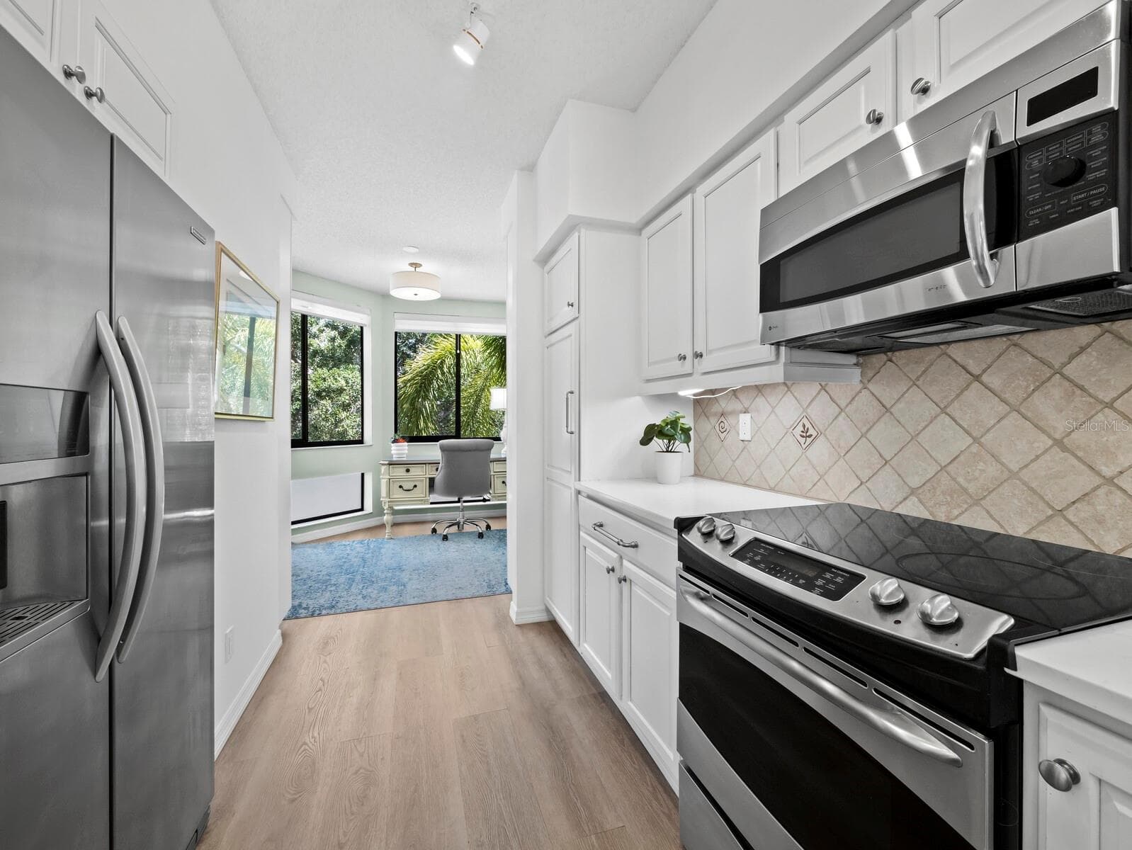 Condominium at 1906 HARBOURSIDE DR #303, LONGBOAT KEY, photo 7 of 55