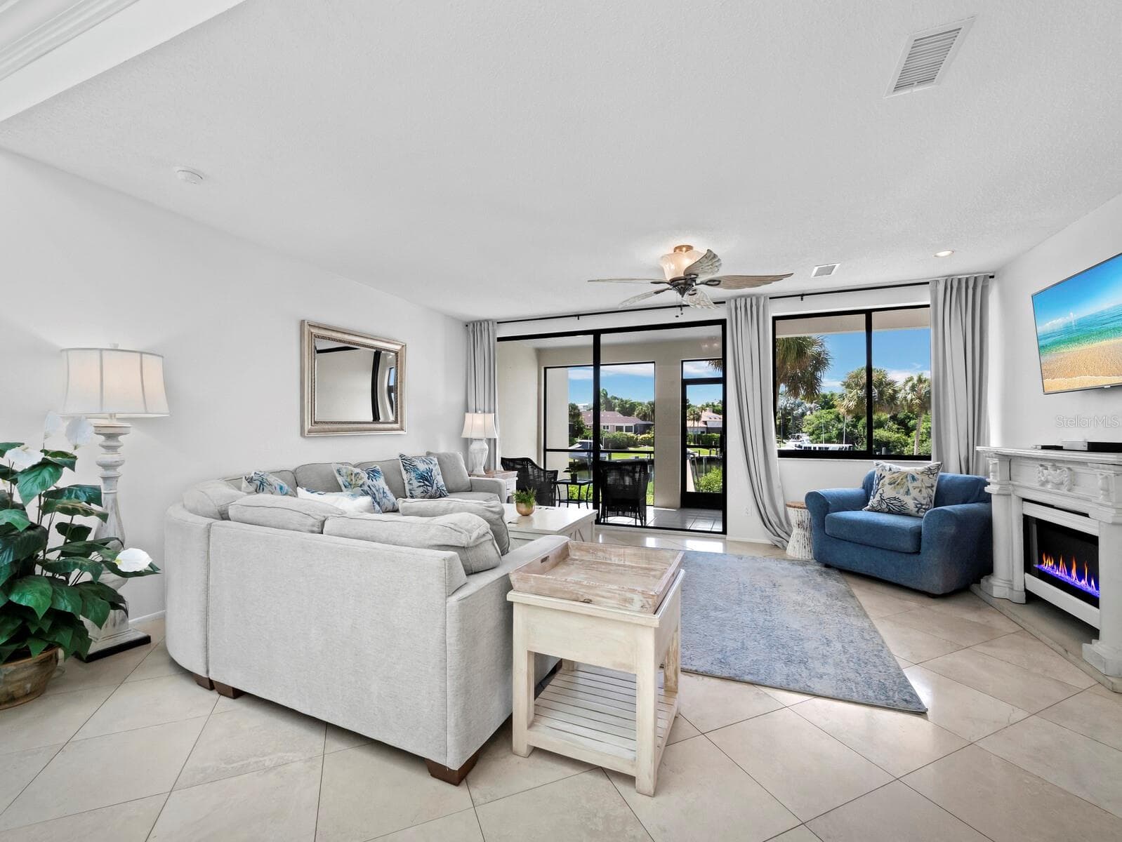 Condominium at 1906 HARBOURSIDE DR #303, LONGBOAT KEY, photo 11 of 55