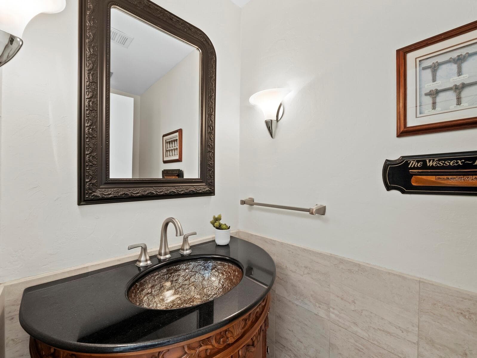 Condominium at 1906 HARBOURSIDE DR #303, LONGBOAT KEY, photo 32 of 55