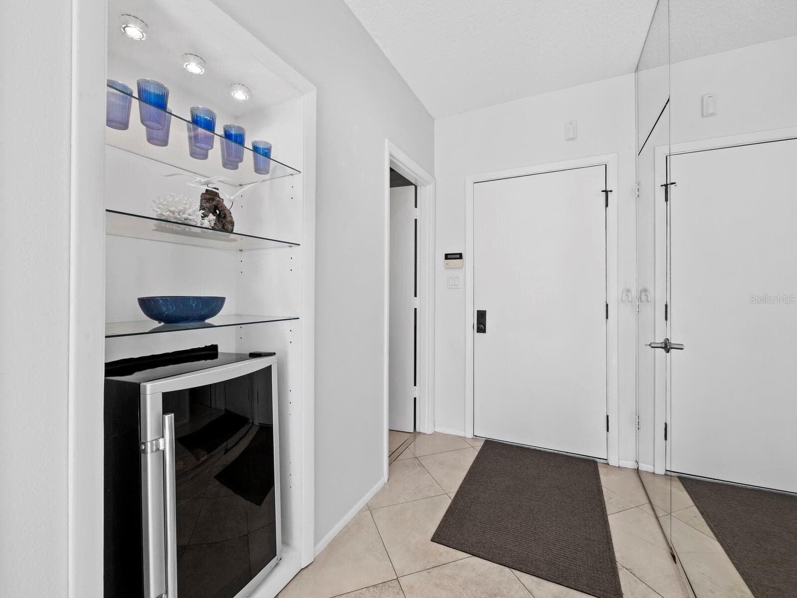 Condominium at 1906 HARBOURSIDE DR #303, LONGBOAT KEY, photo 33 of 55