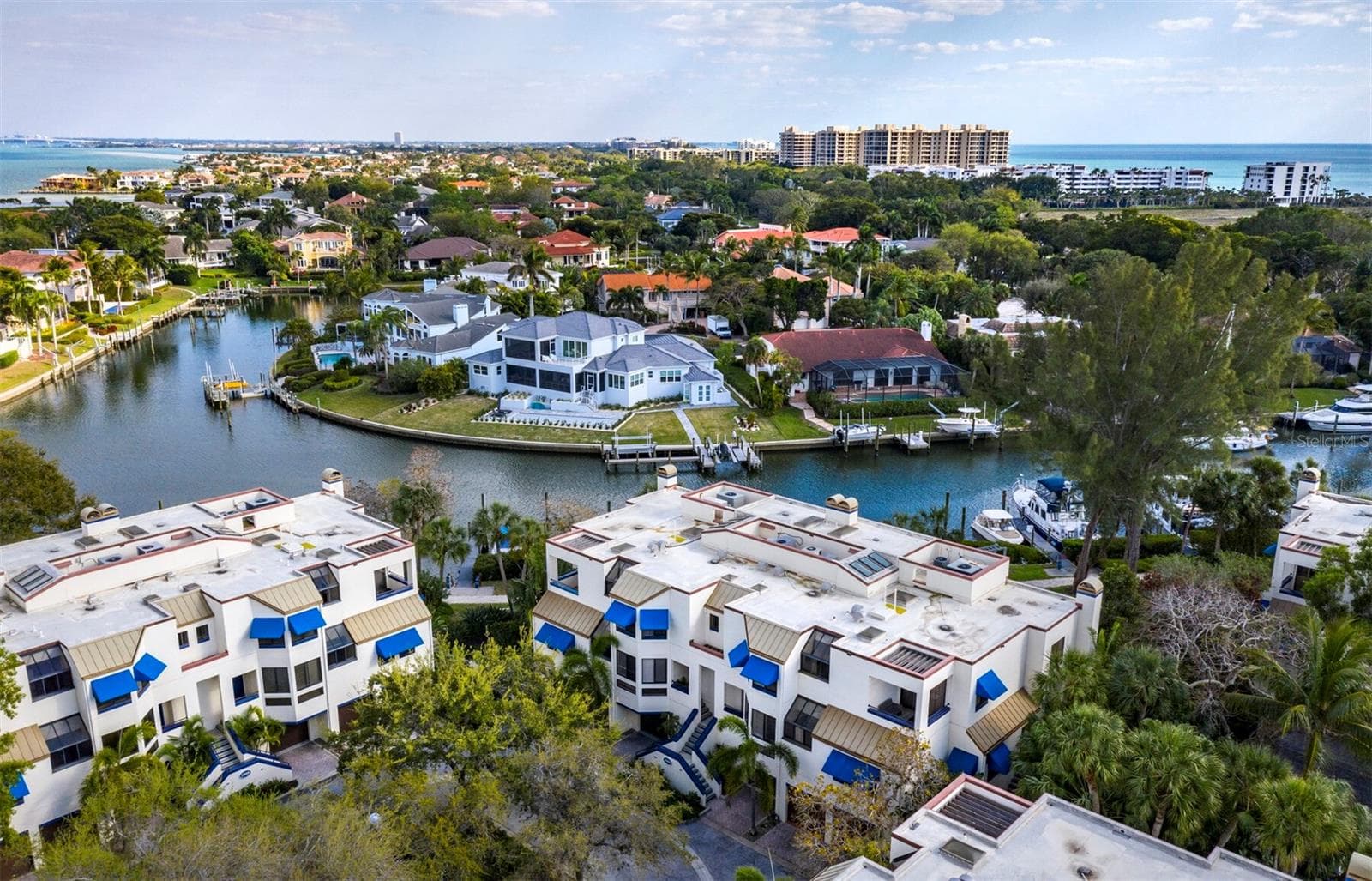 Condominium at 1906 HARBOURSIDE DR #303, LONGBOAT KEY, photo 36 of 55