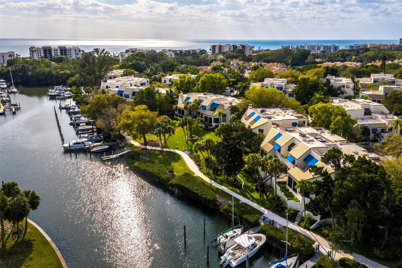 Condominium at 1906 HARBOURSIDE DR #303, LONGBOAT KEY, photo 3 of 55