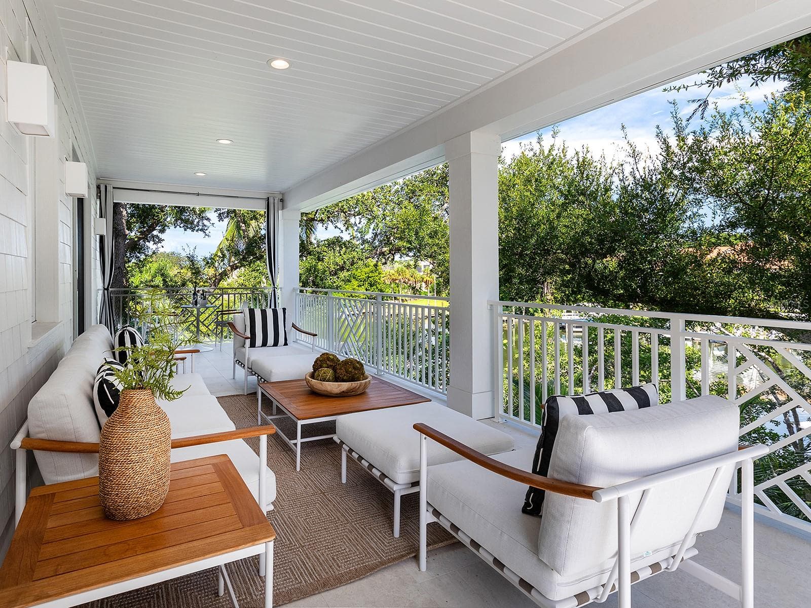 Single Family Residence at 1621 BAY POINT CT, SARASOTA, photo 22 of 84