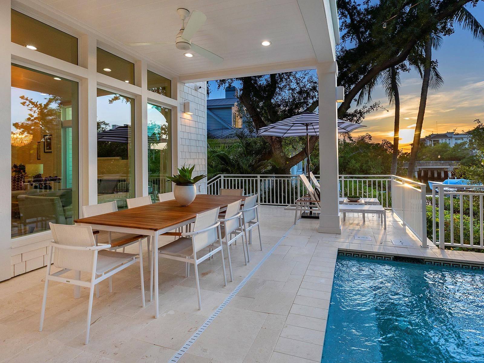 Single Family Residence at 1621 BAY POINT CT, SARASOTA, photo 23 of 84