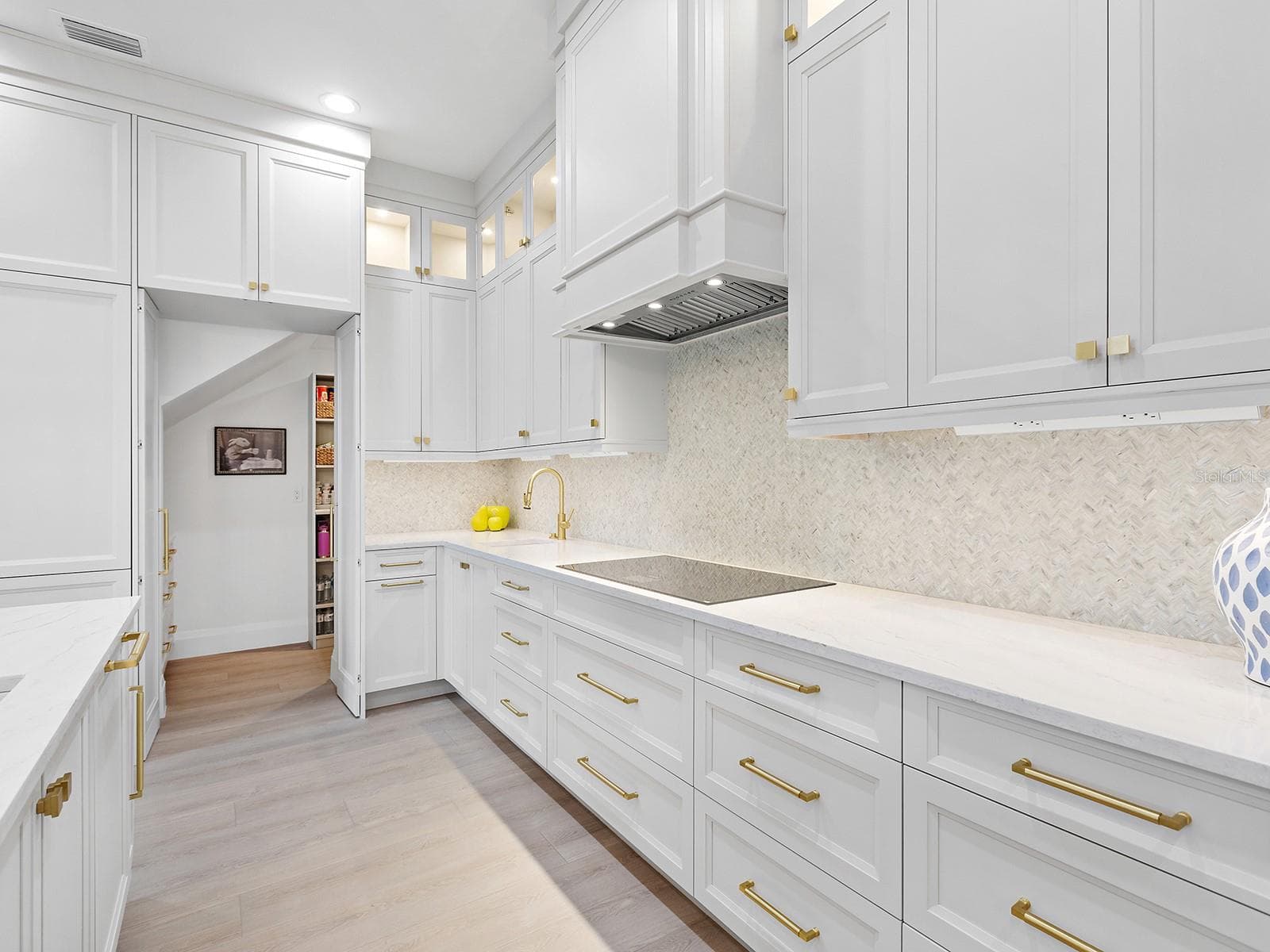 Single Family Residence at 1621 BAY POINT CT, SARASOTA, photo 37 of 84