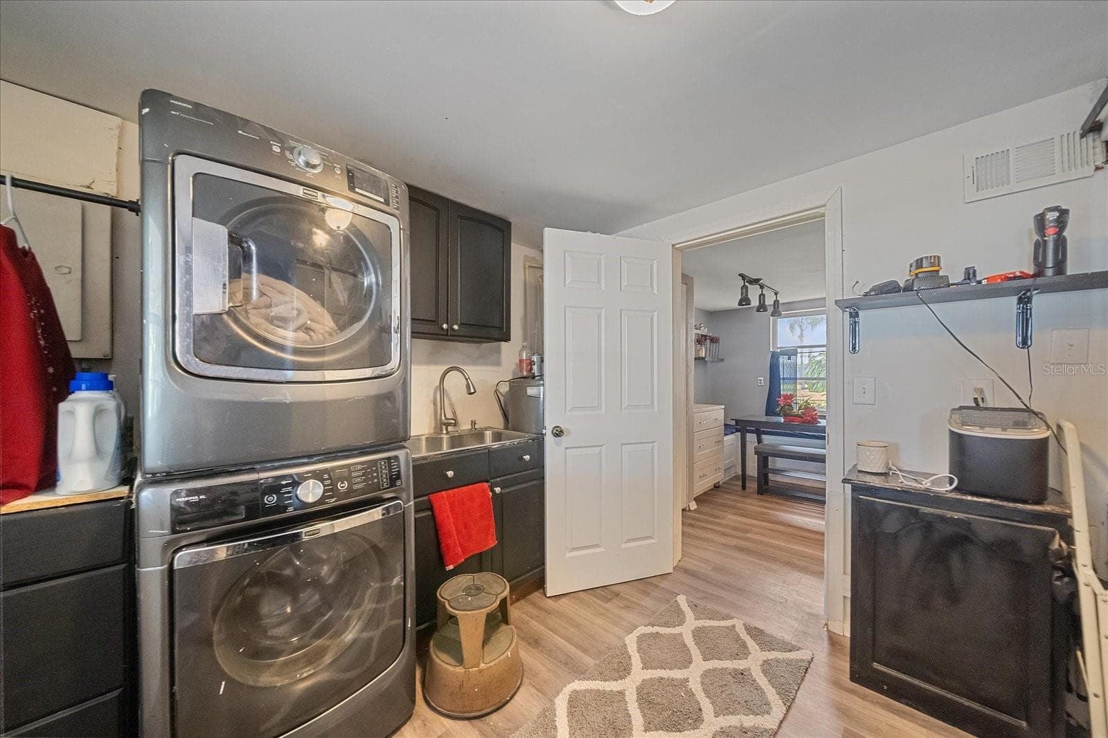 Condominium at 3286 BRUNSWICK LN #704, SARASOTA, photo 14 of 35
