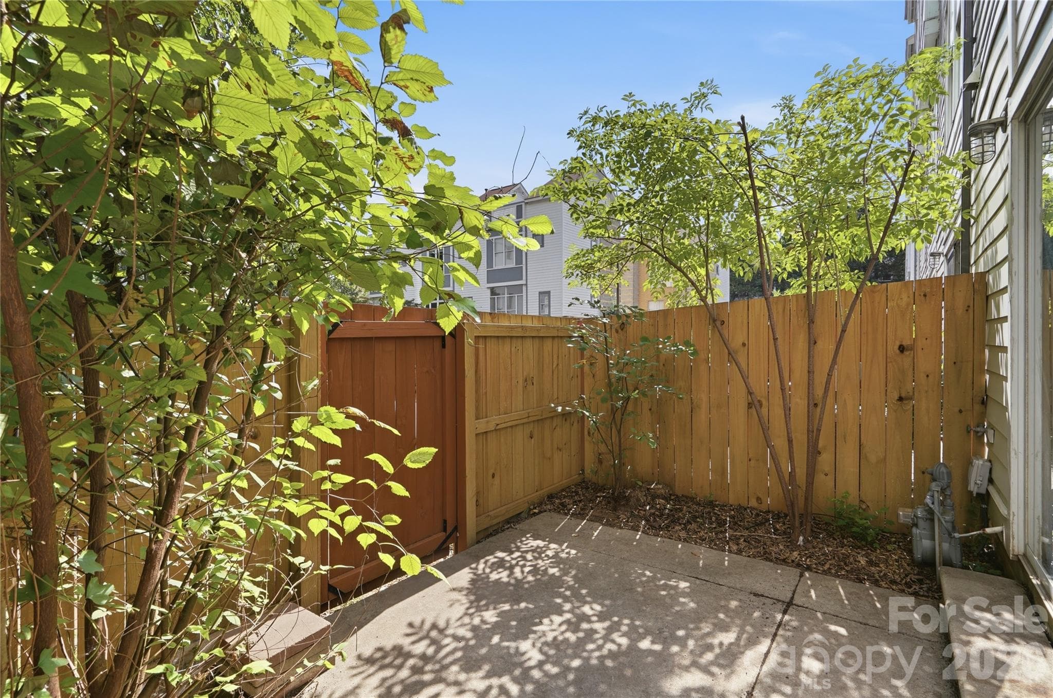 Condominium at 2090 Atherton Heights Lane, Charlotte, photo 24 of 26