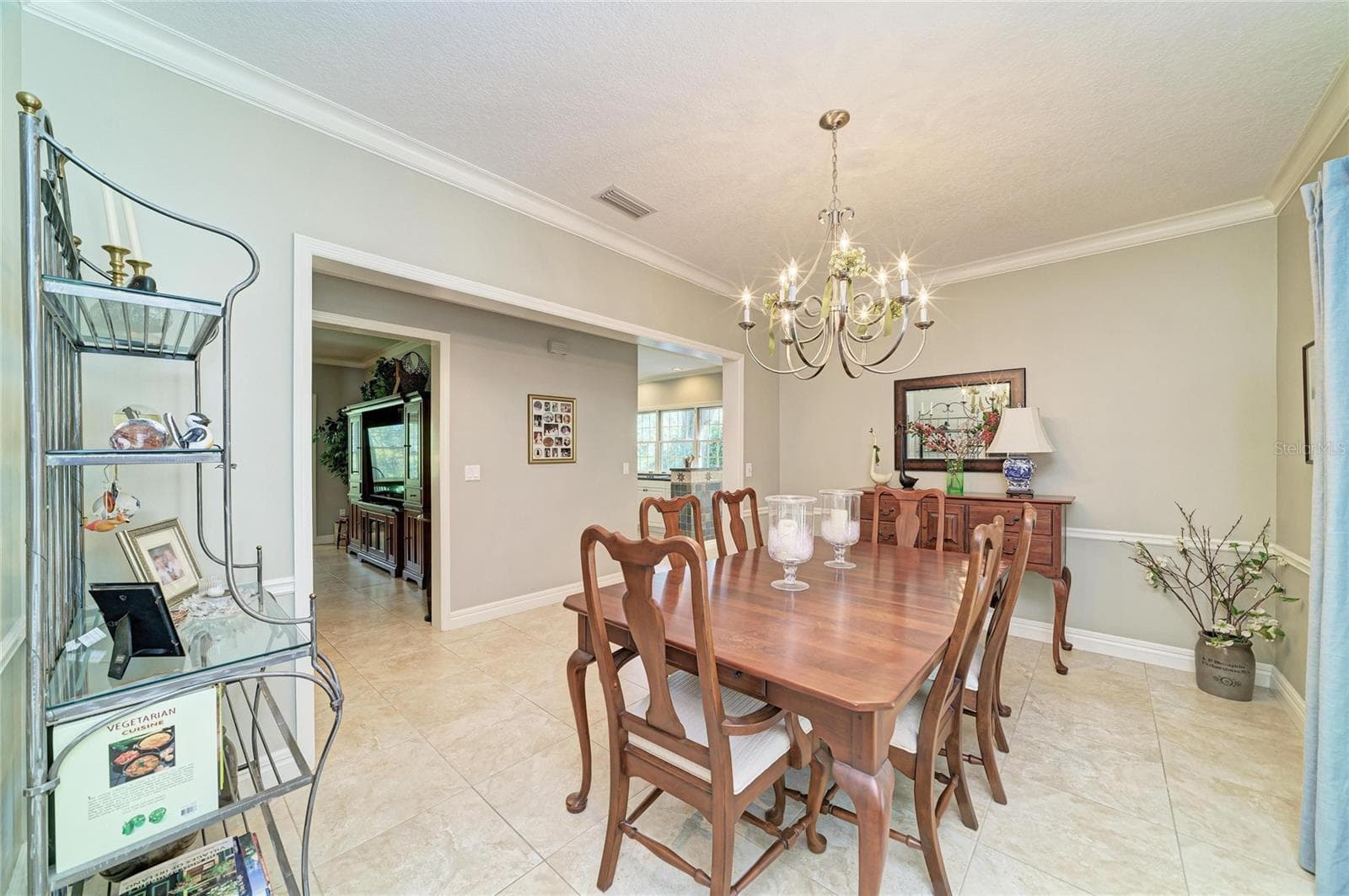 Single Family Residence at 3706 AVENIDA MADERA, BRADENTON, photo 7 of 57
