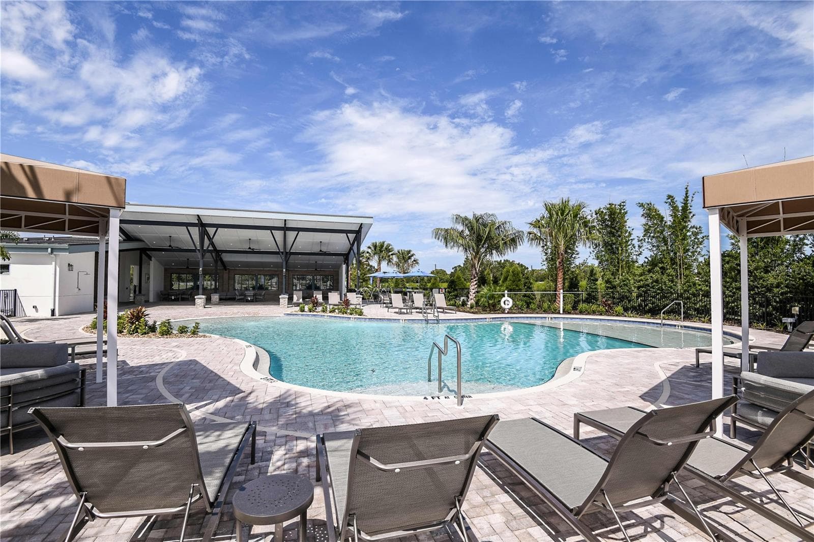 Sun Deck - 12443 49TH ST E, PARRISH