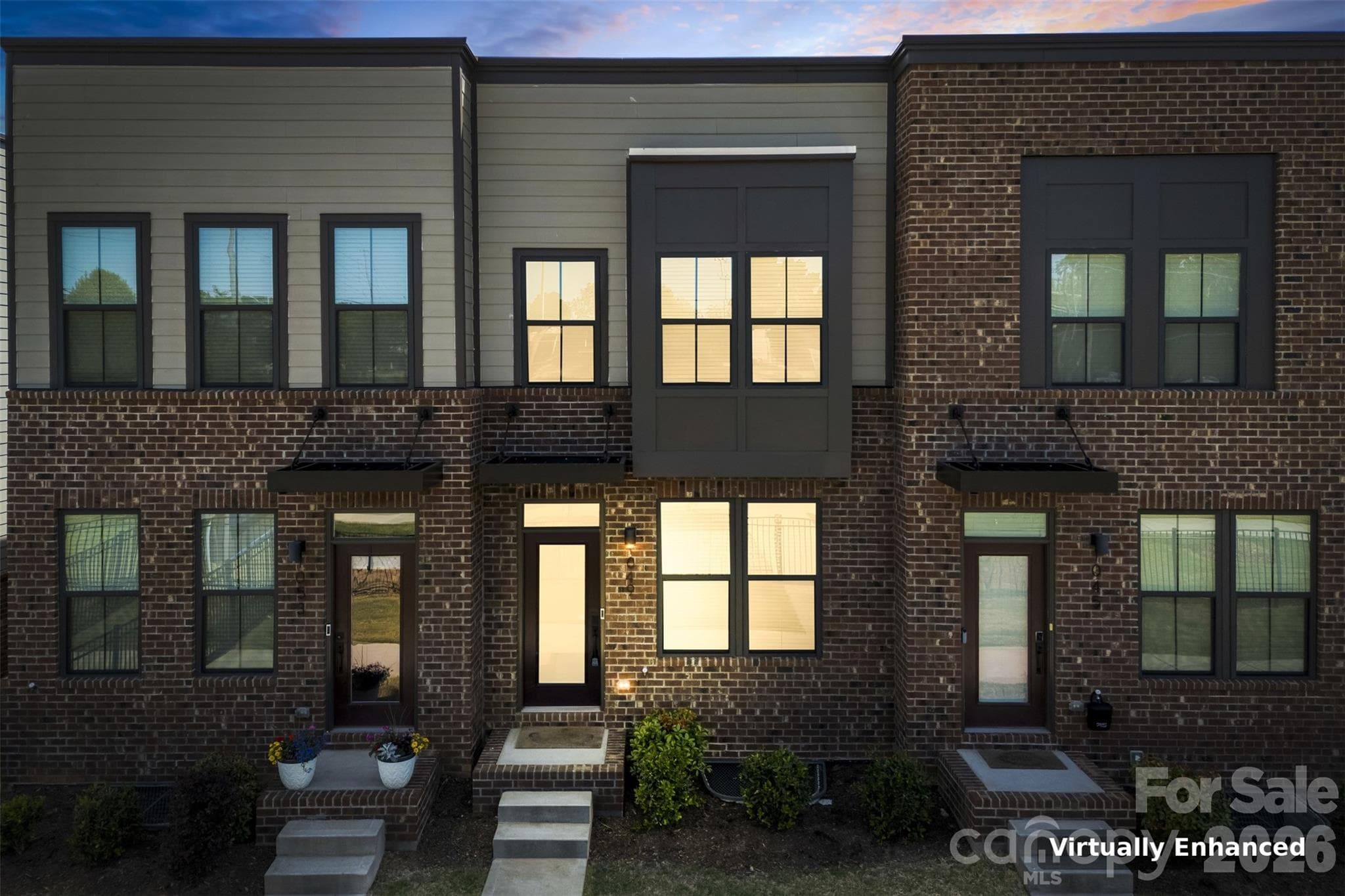 Townhouse at Charlotte, photo 2 of 27