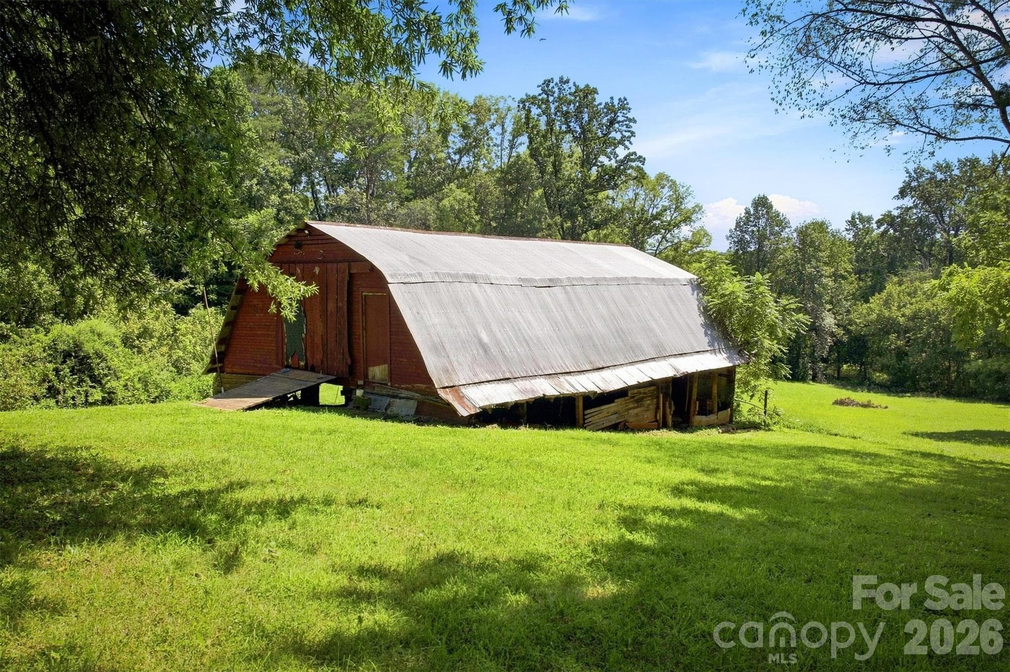Single Family Residence at 116 Amherst Road, Morganton, photo 9 of 43