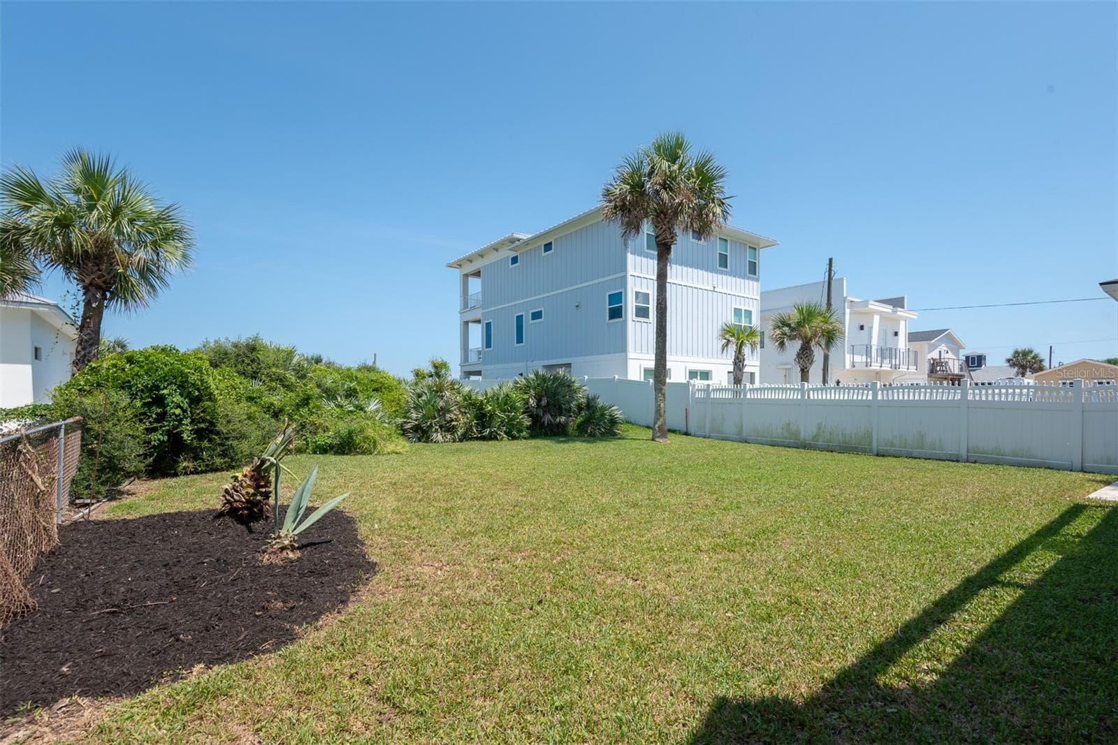 Single Family Residence at 712 CENTRAL AVE N, FLAGLER BEACH, photo 46 of 65