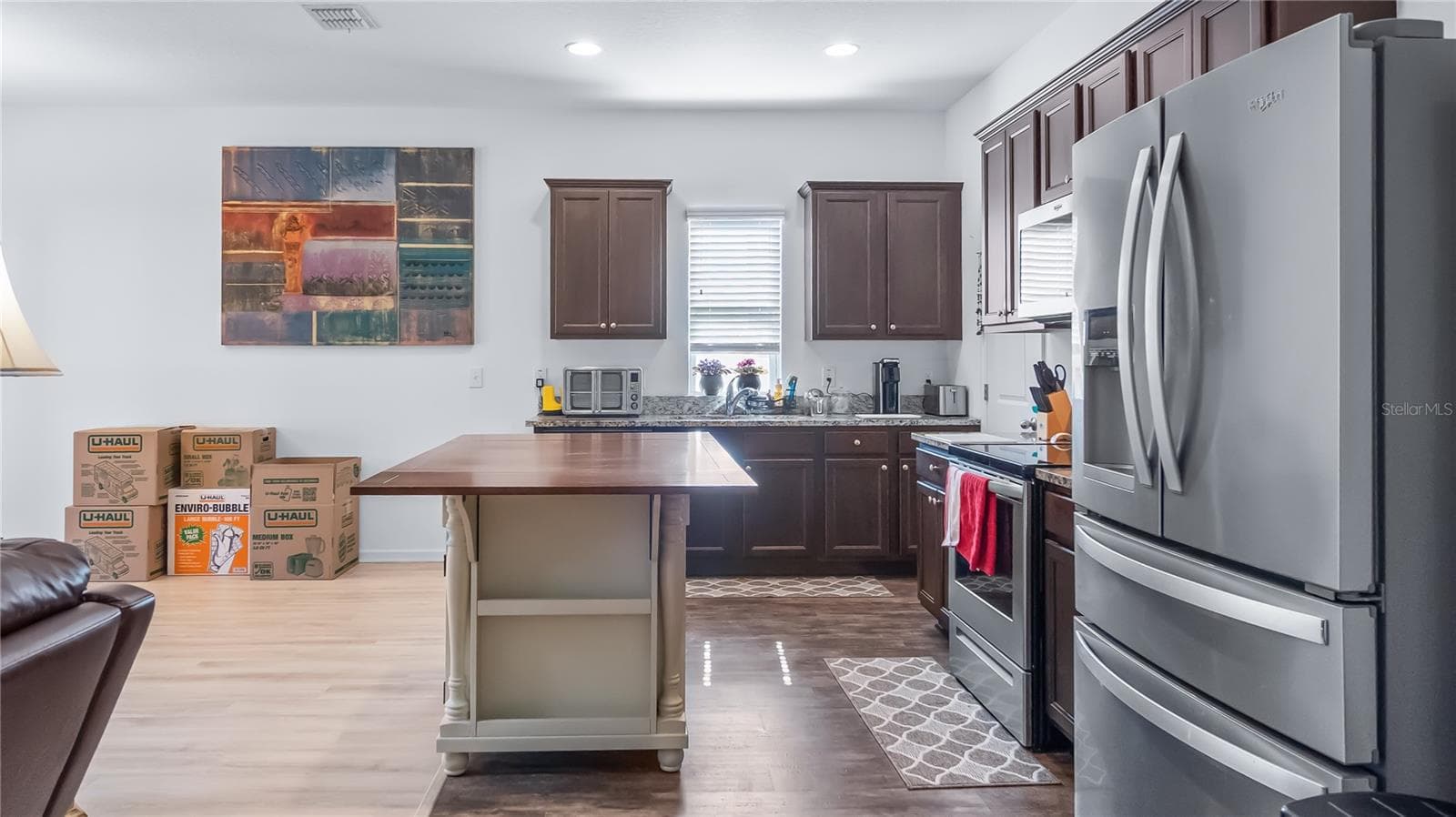 Single Family Residence at 15409 IVORY GULL LN, MASCOTTE, photo 6 of 36