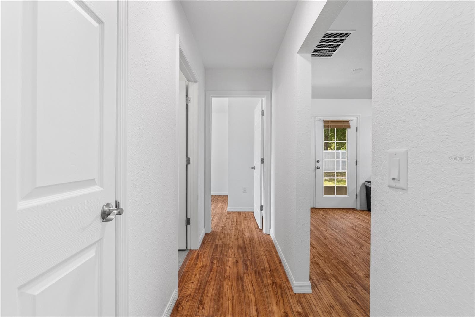 Single Family Residence at 8 LOCUST RUN TRCE, OCALA, photo 13 of 42