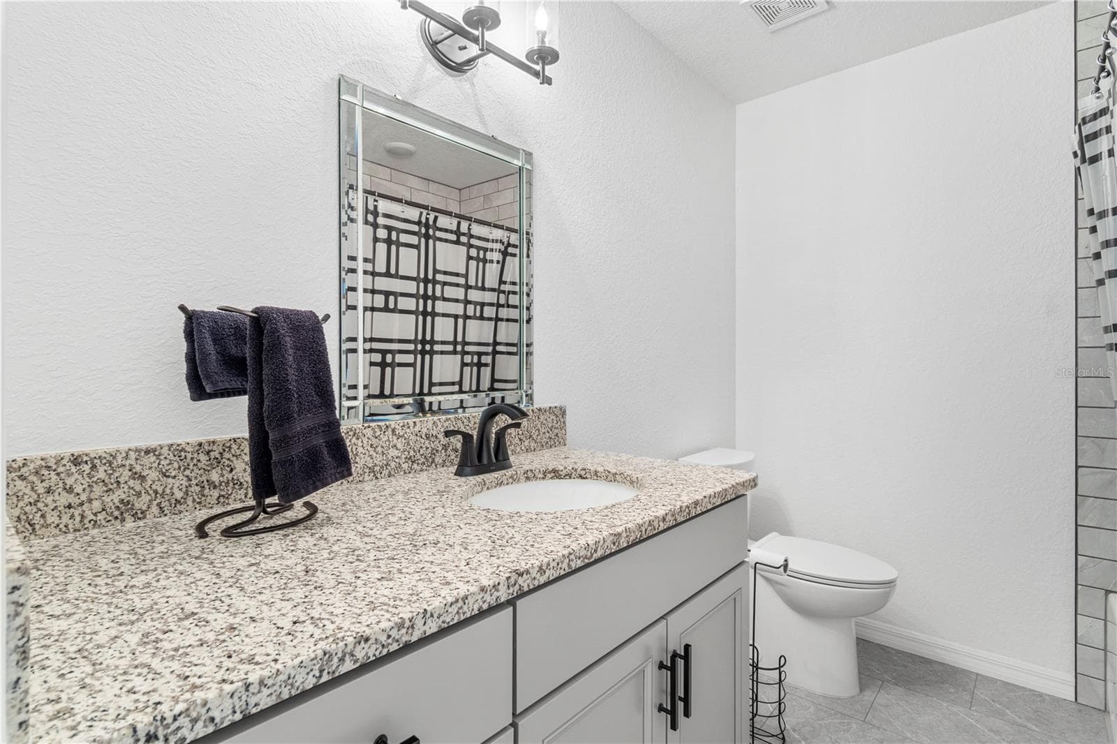 Single Family Residence at 8 LOCUST RUN TRCE, OCALA, photo 21 of 42