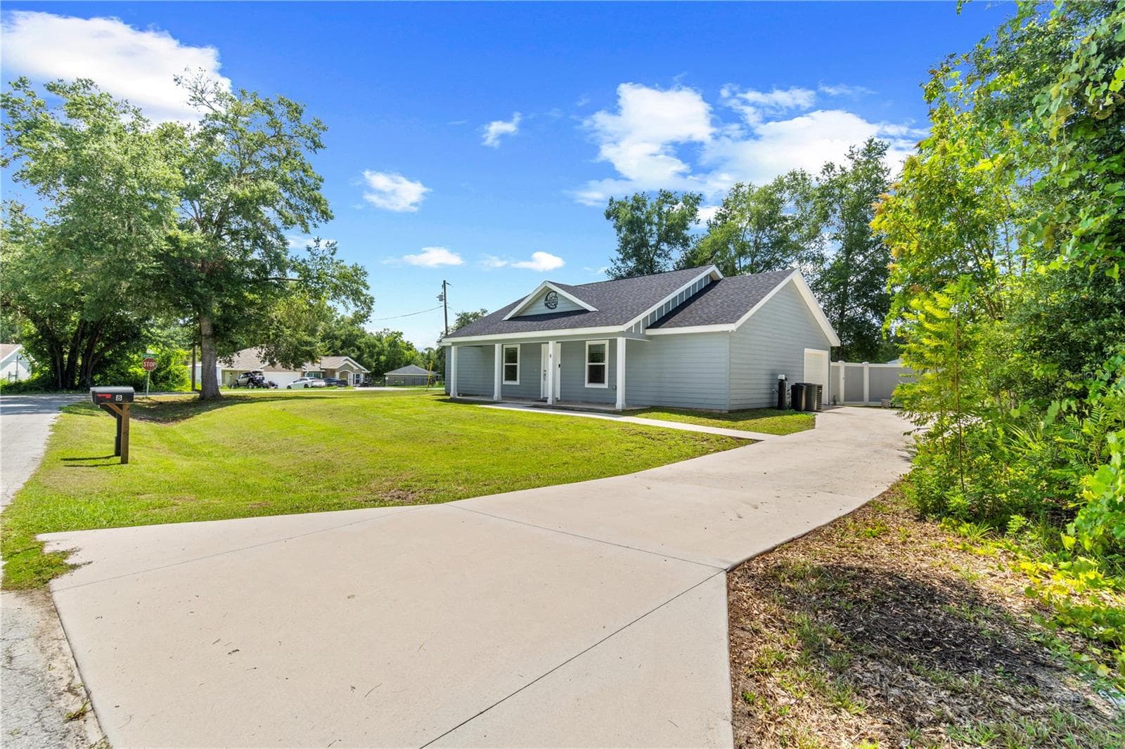 Single Family Residence at 8 LOCUST RUN TRCE, OCALA, photo 37 of 42