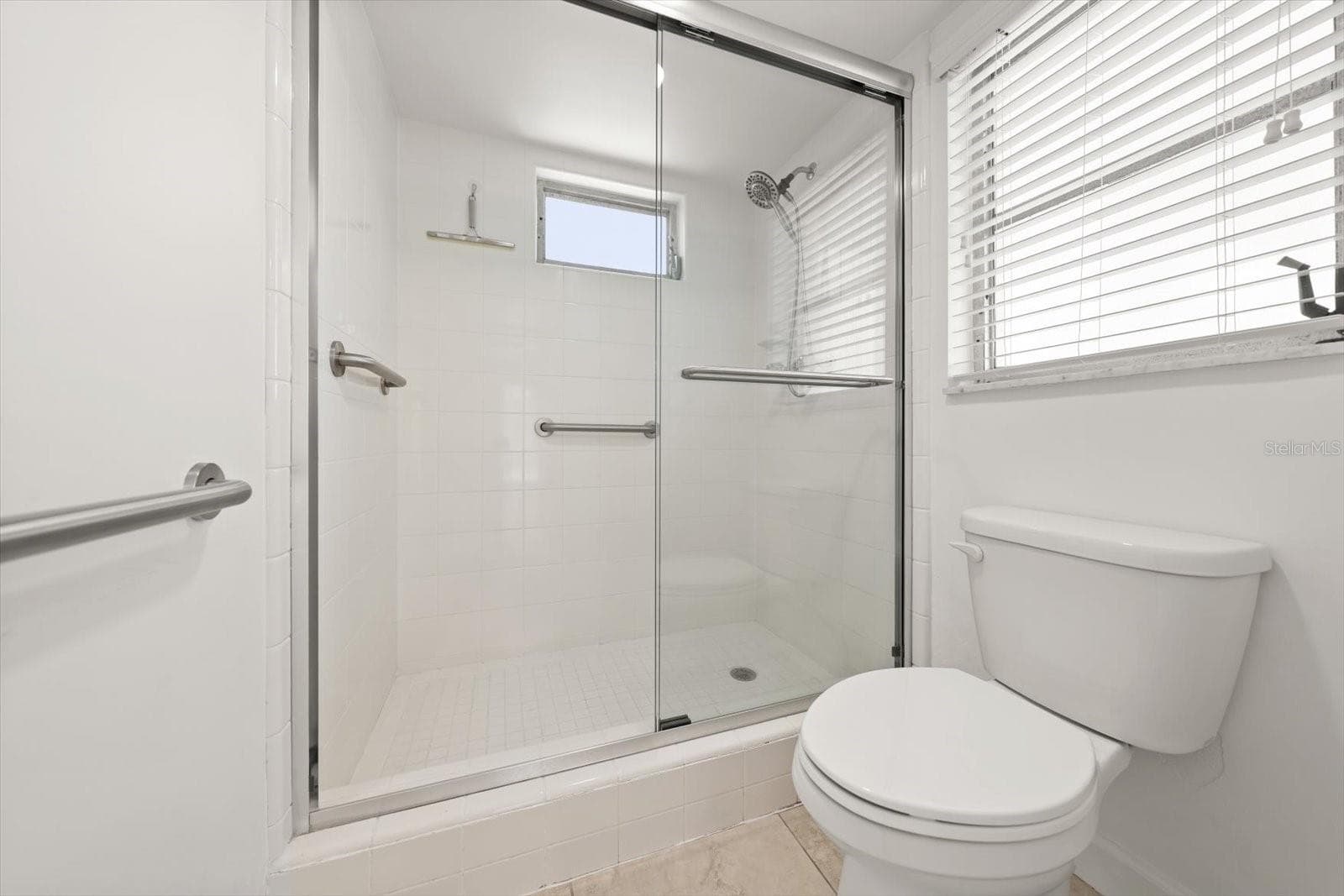 Primary Bathroom - 1972 SEVER DR, CLEARWATER