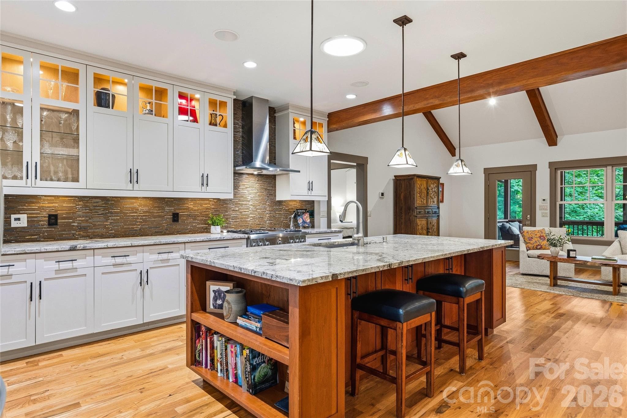 Single Family Residence at 15 E Owl Creek Lane, Fairview, photo 2 of 46