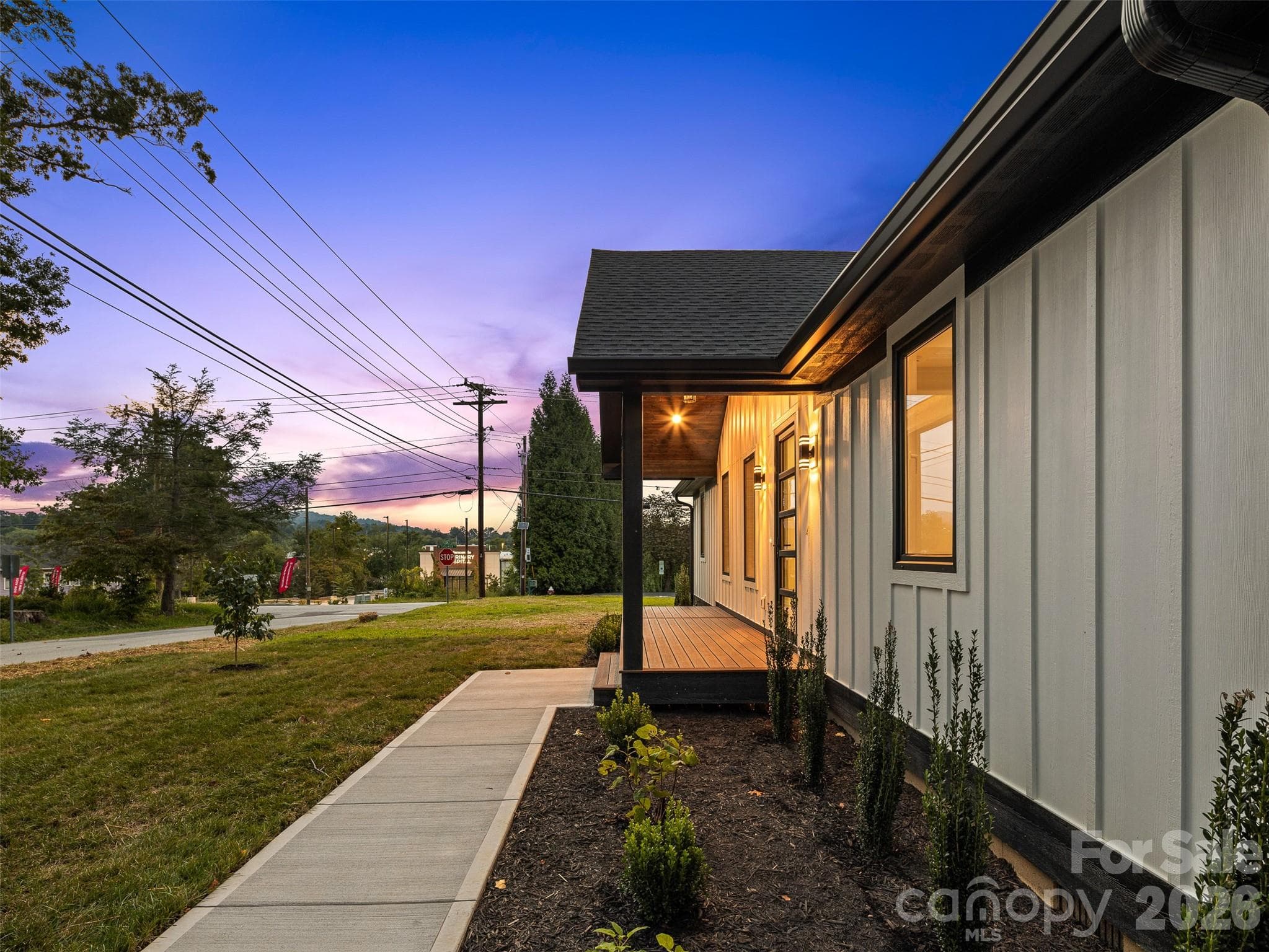 Virtually enhanced sky - 902 Narva Road, Hendersonville