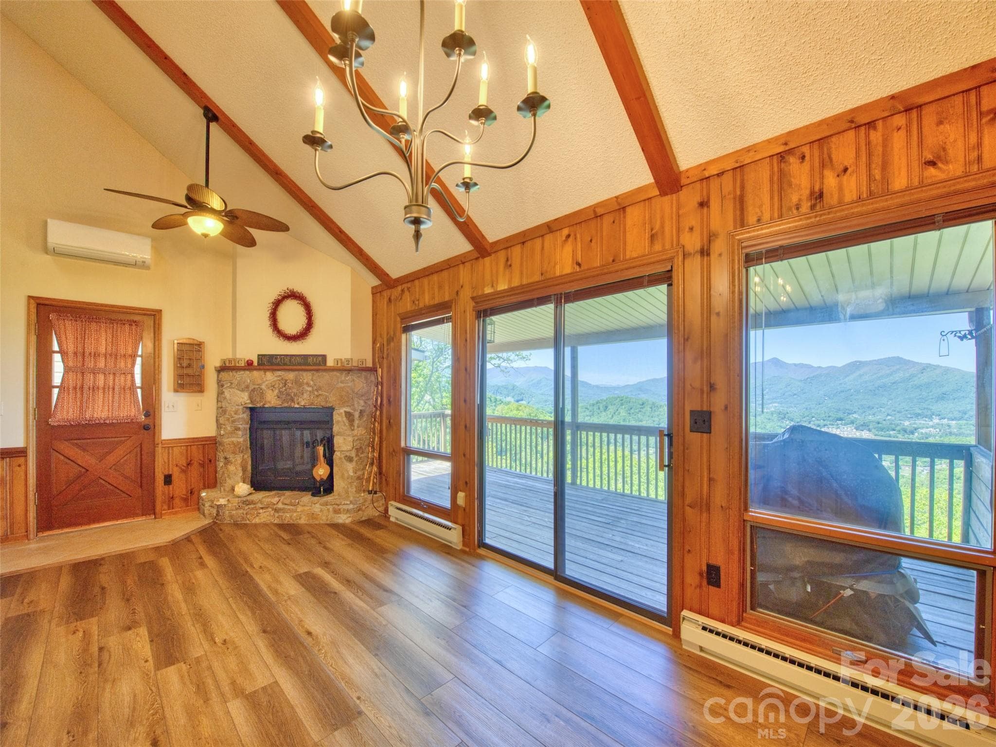 Townhouse at 600 Brandywine Road, Waynesville, photo 4 of 23