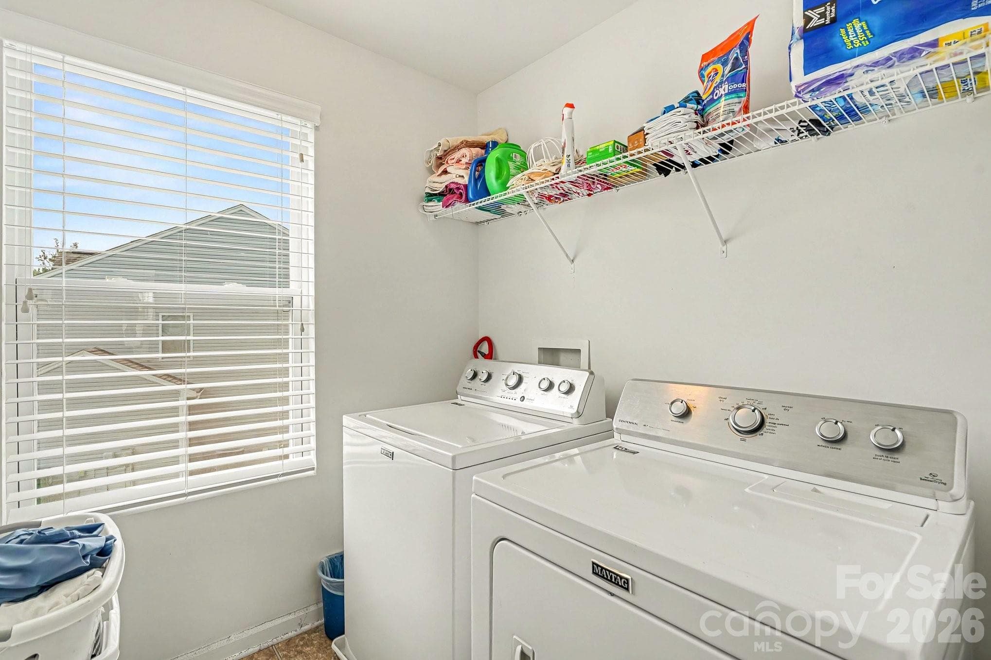 Single Family Residence at 7420 Edgefield Court, Matthews, photo 17 of 37