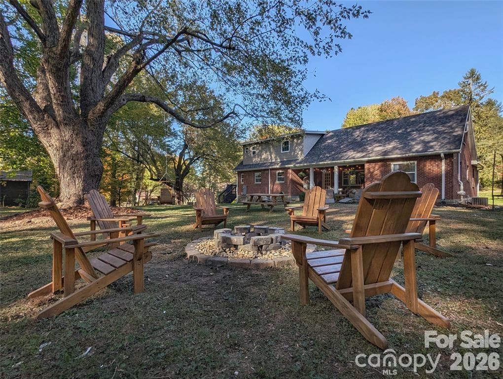 Winter Time Fire Pit - 317 Balsam Drive, Waynesville