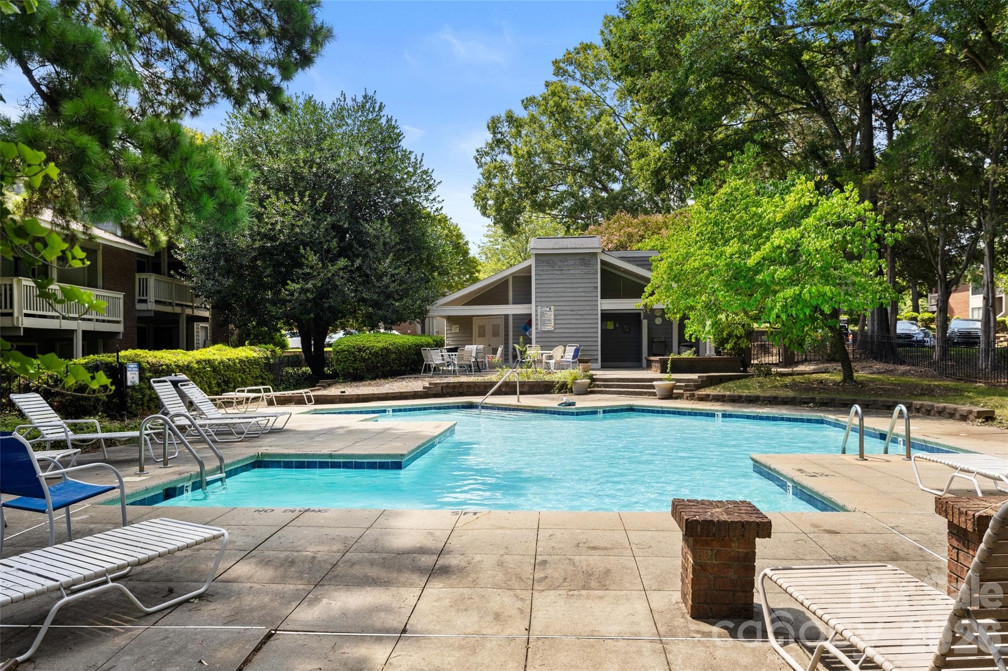 Condominium at 7912 Greenside Court, Charlotte, photo 23 of 24